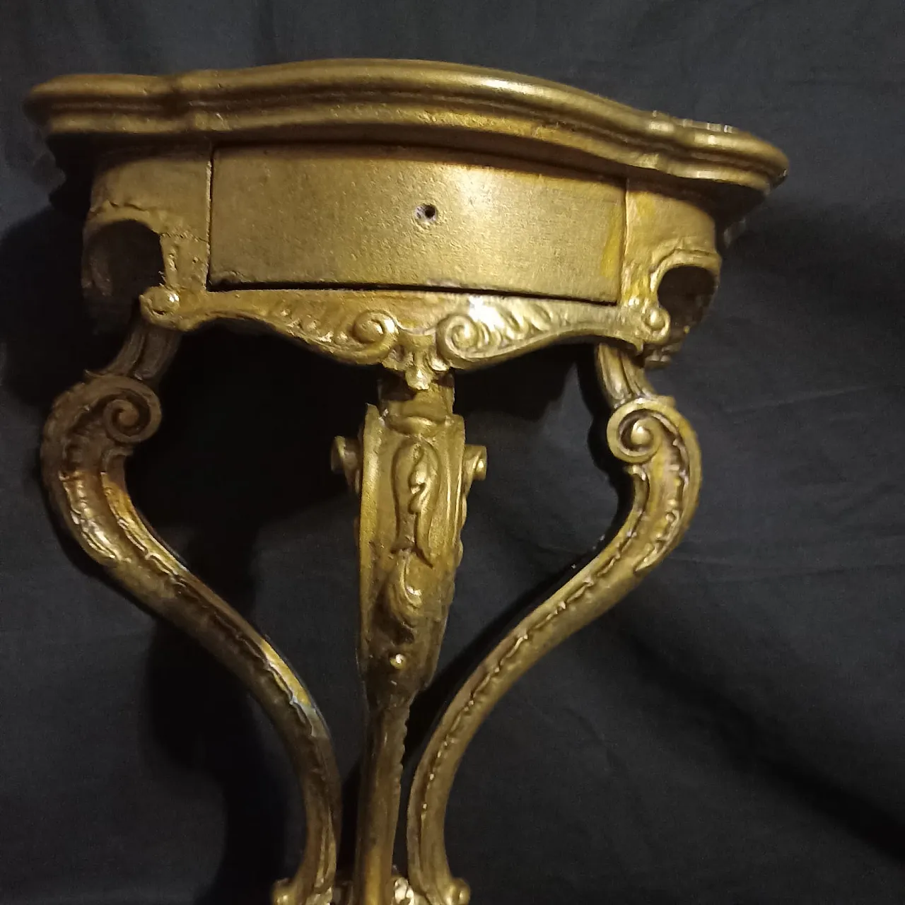 Carved and gilded wall console, late 19th century 24
