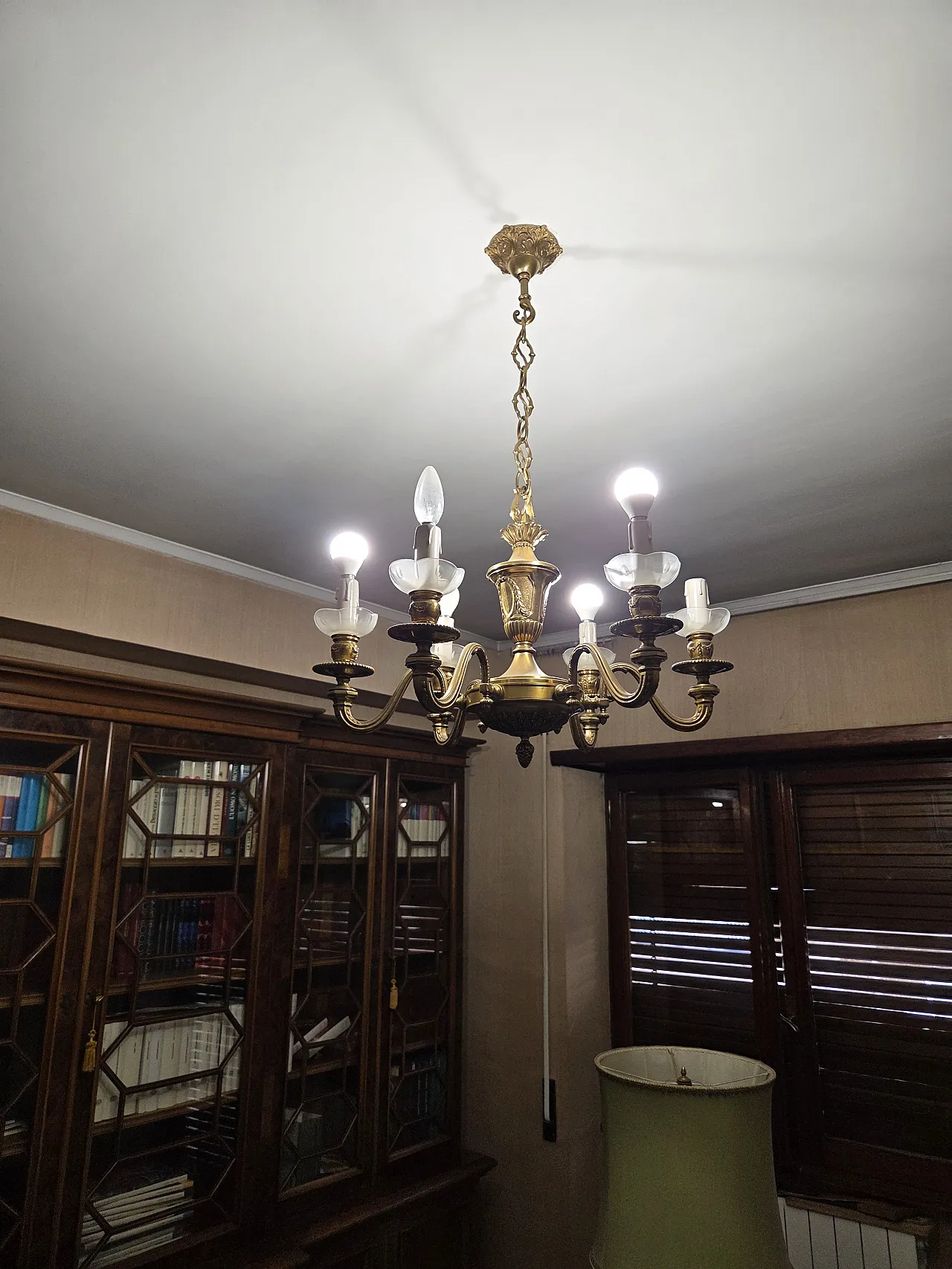 6 Light solid brass Chandelier mid century style, 1960s 1