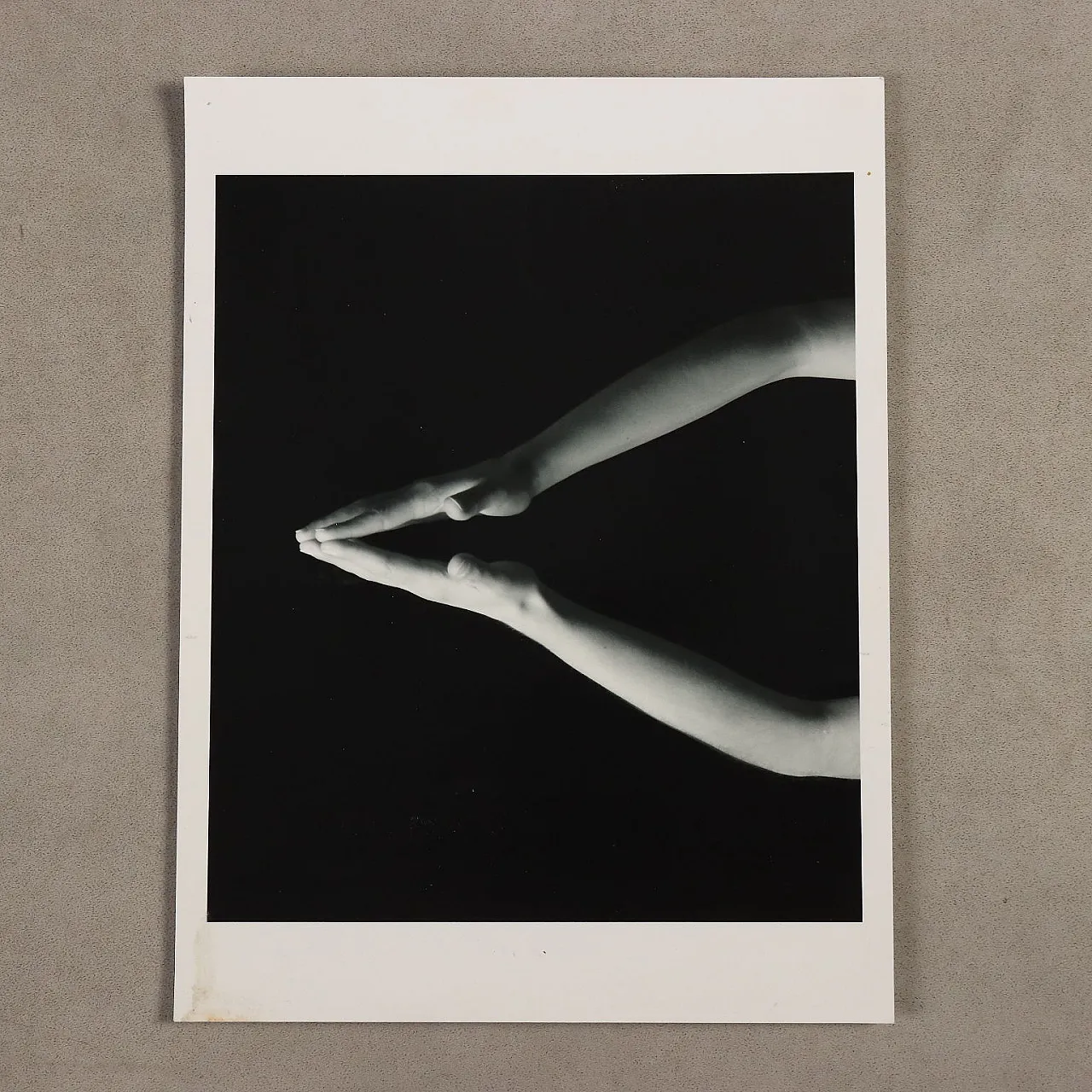 8 Photographs by Nicoletta Giordano, 20th century 3