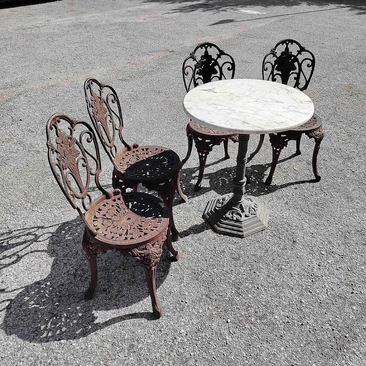 Garden table with cast iron chairs, 20th century 5