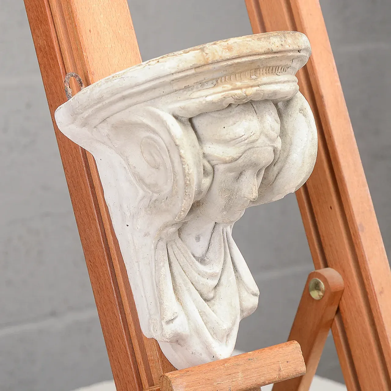 Neoclassical plaster shelf, late 19th century 2