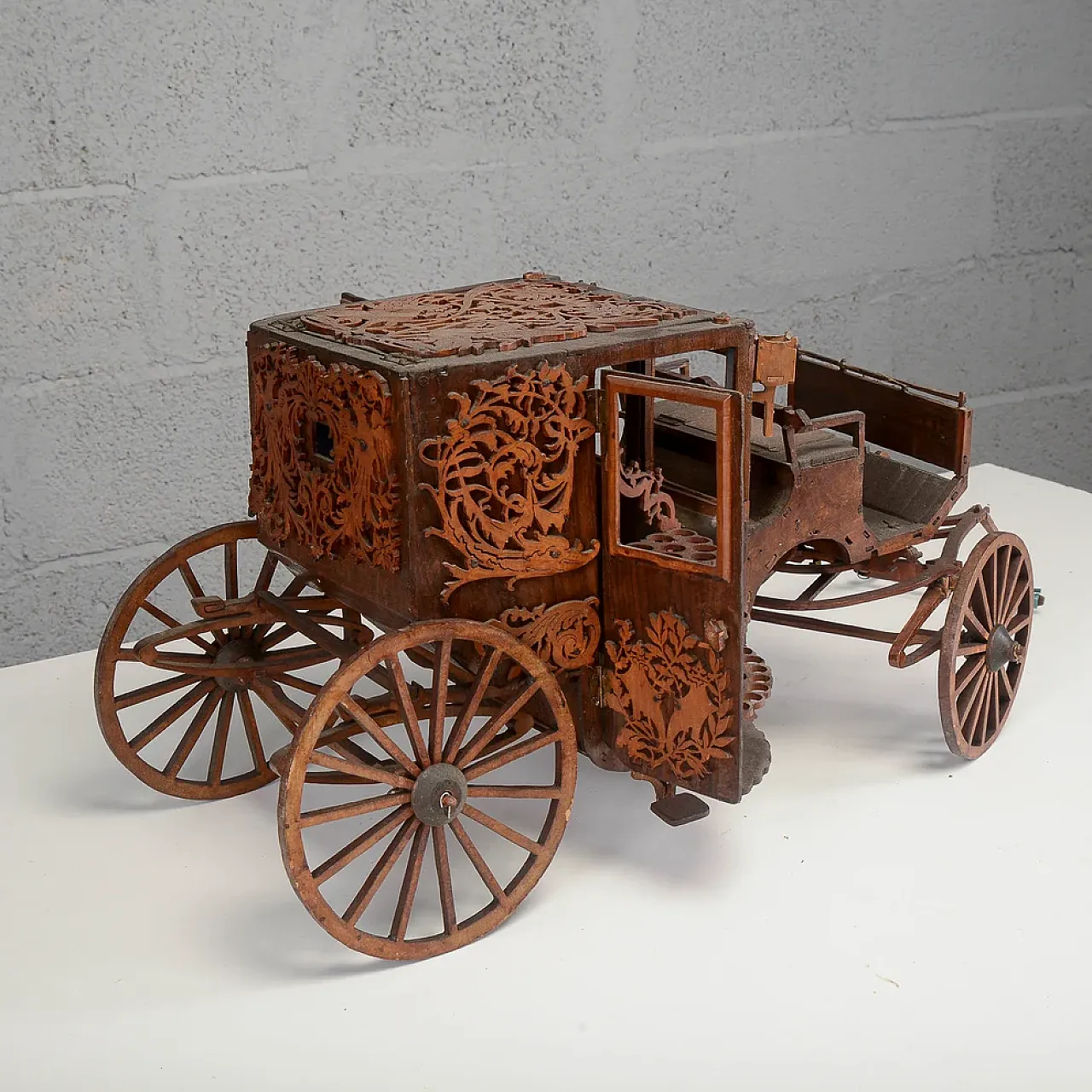 Wooden cigarette carriage, mid-20th century 4