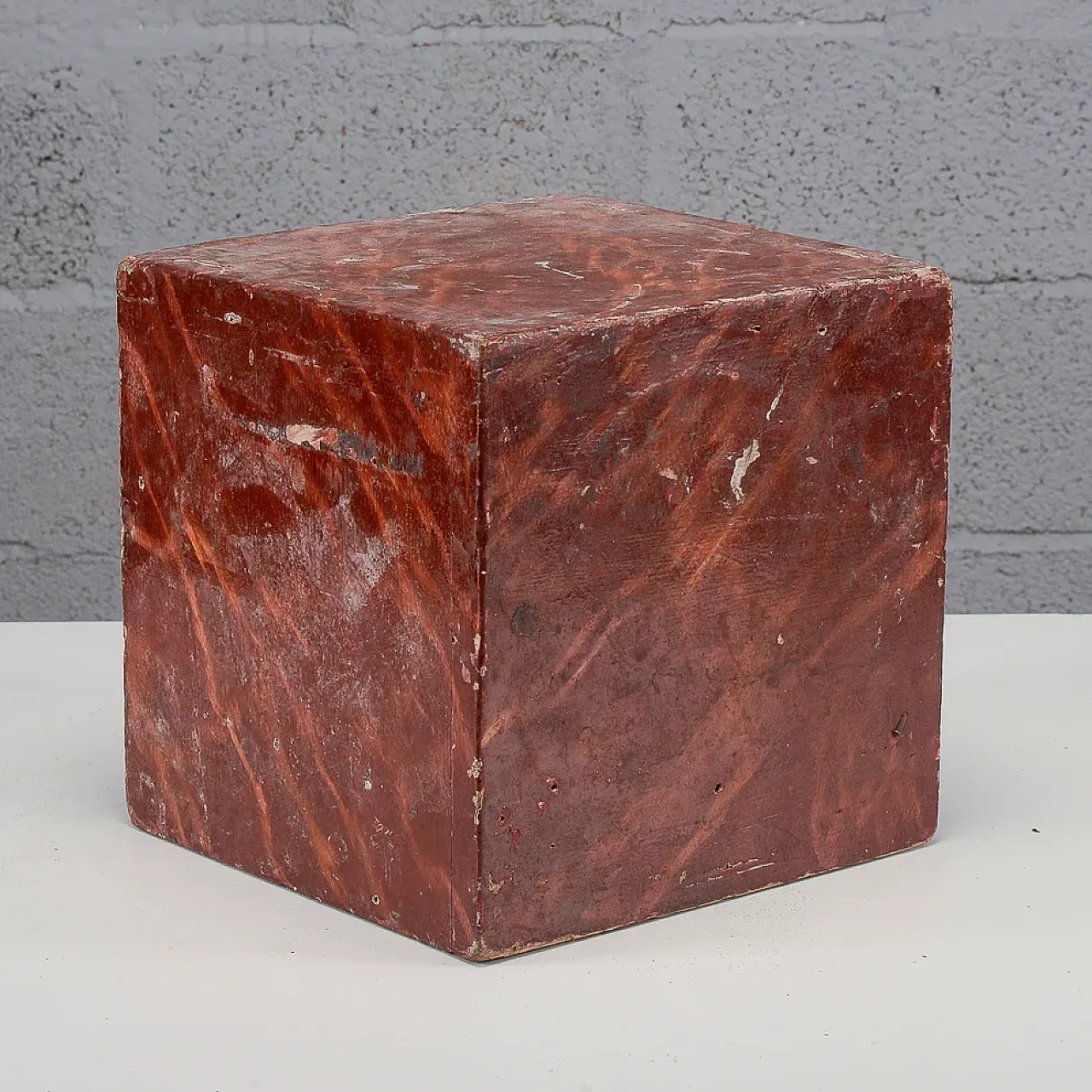 Lacquered wooden cube, support base, 20th century 6