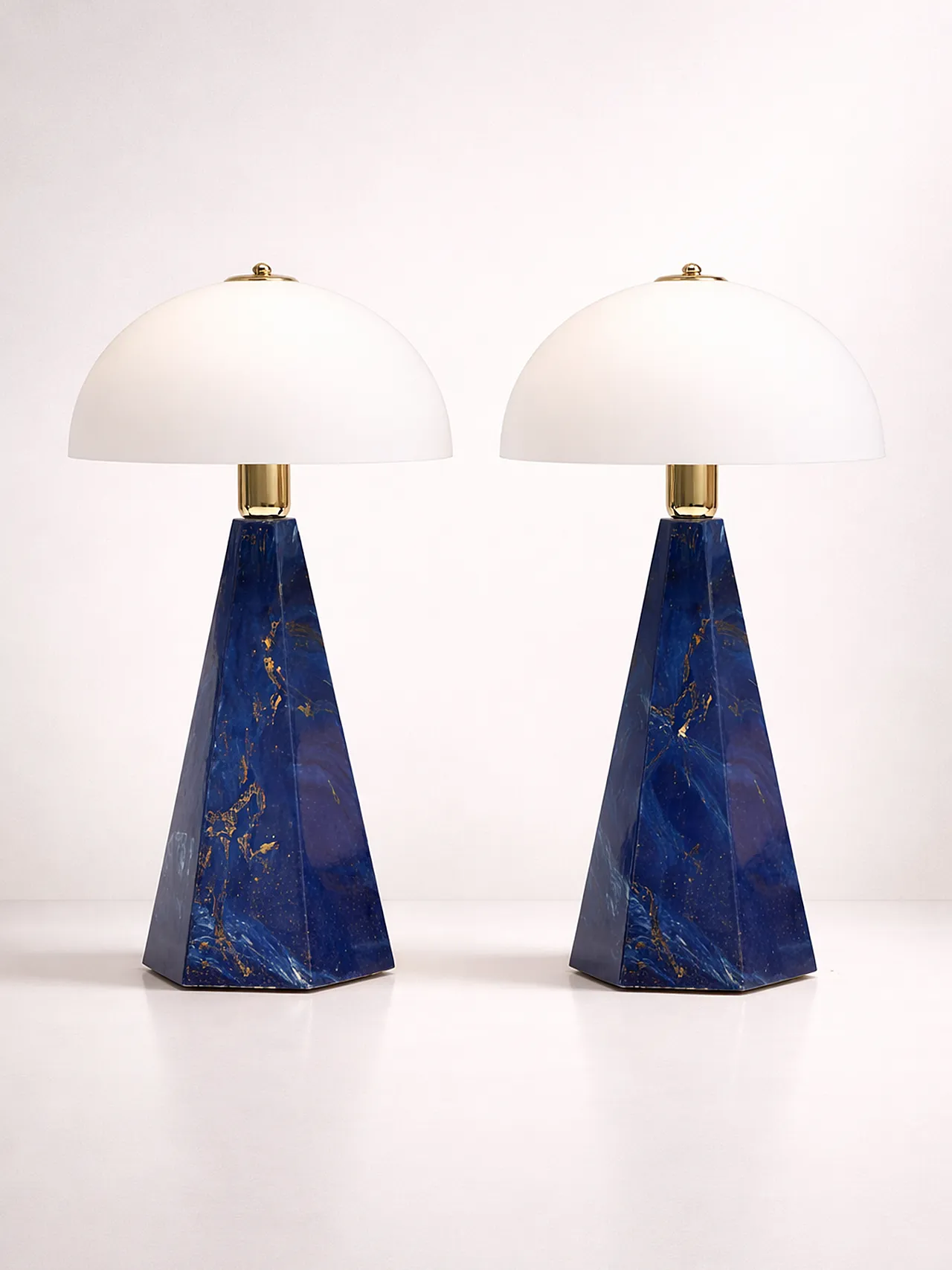 Coppia di lampade da tavolo in marmo blu, postmoderne, anni '90 2