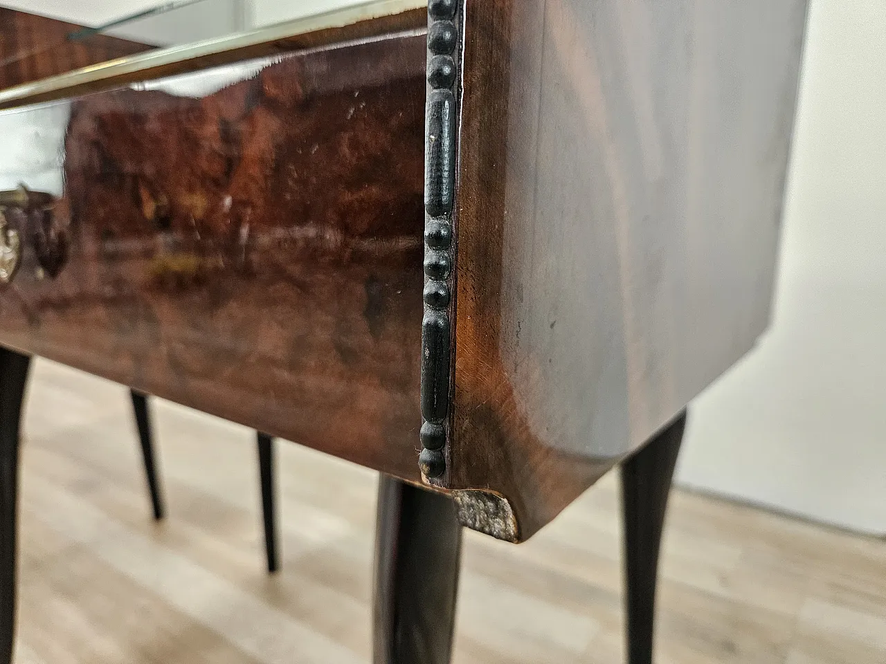 Pair of Mid-Century Mahogany Nightstands with Glass Top, 1960s 15