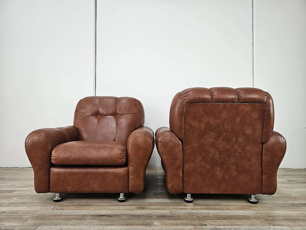 Pair of brown leather armchairs, Italian design, 1970s 3