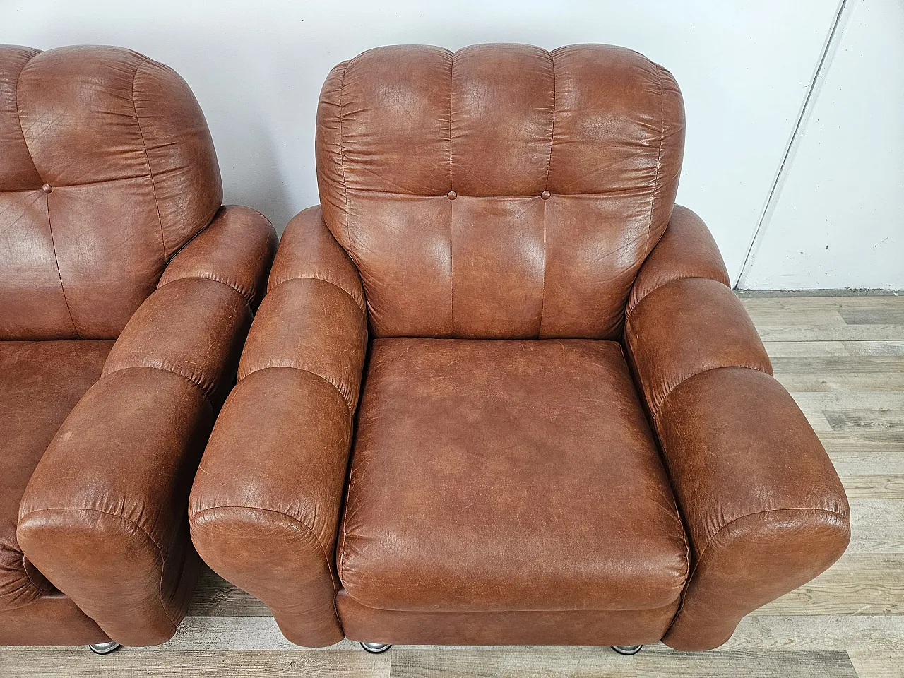 Pair of brown leather armchairs, Italian design, 1970s 7