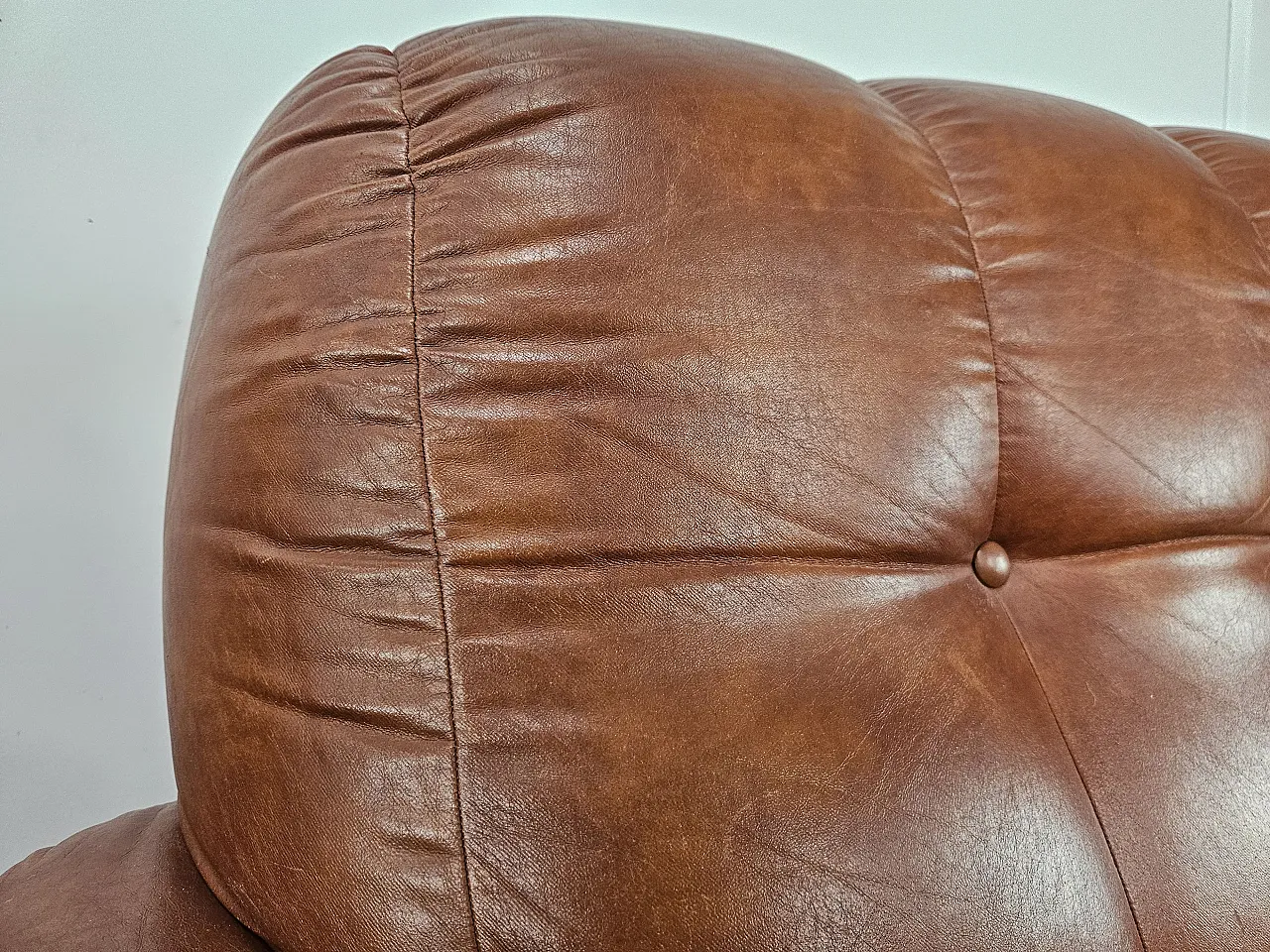 Pair of brown leather armchairs, Italian design, 1970s 9