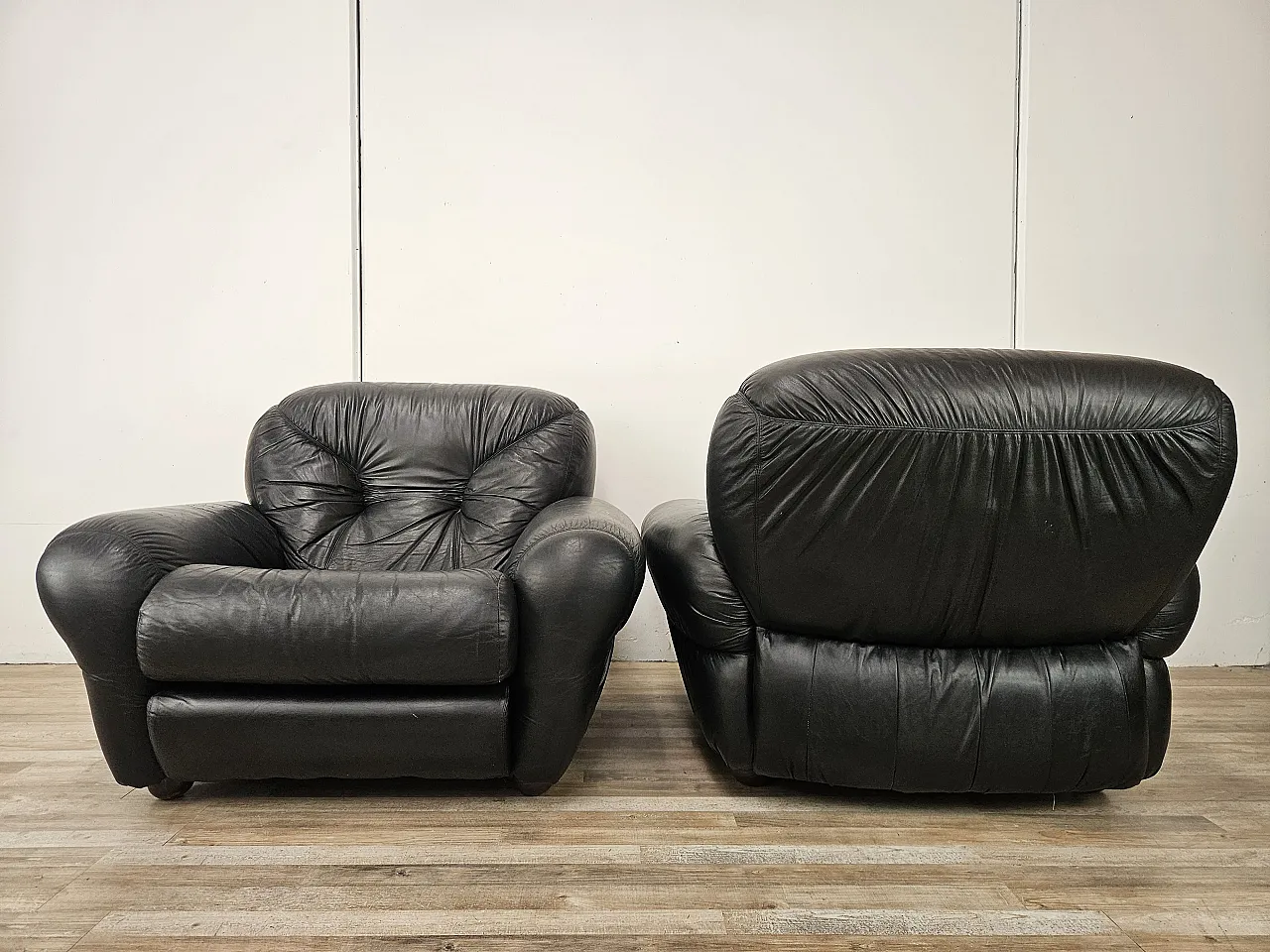 Black leather club chairs 3