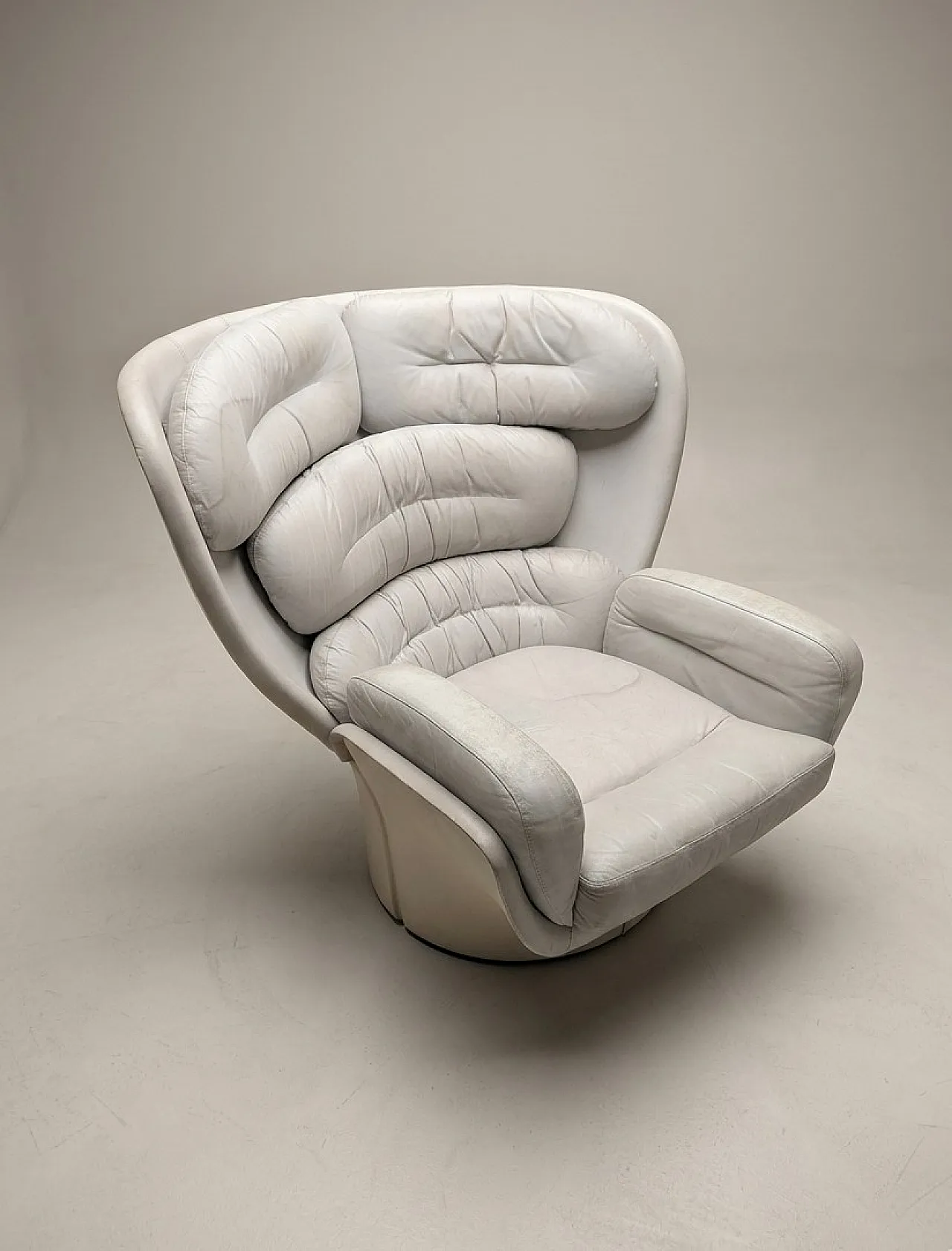 Elda white leather armchair by Joe Colombo for Comfort 60s 1