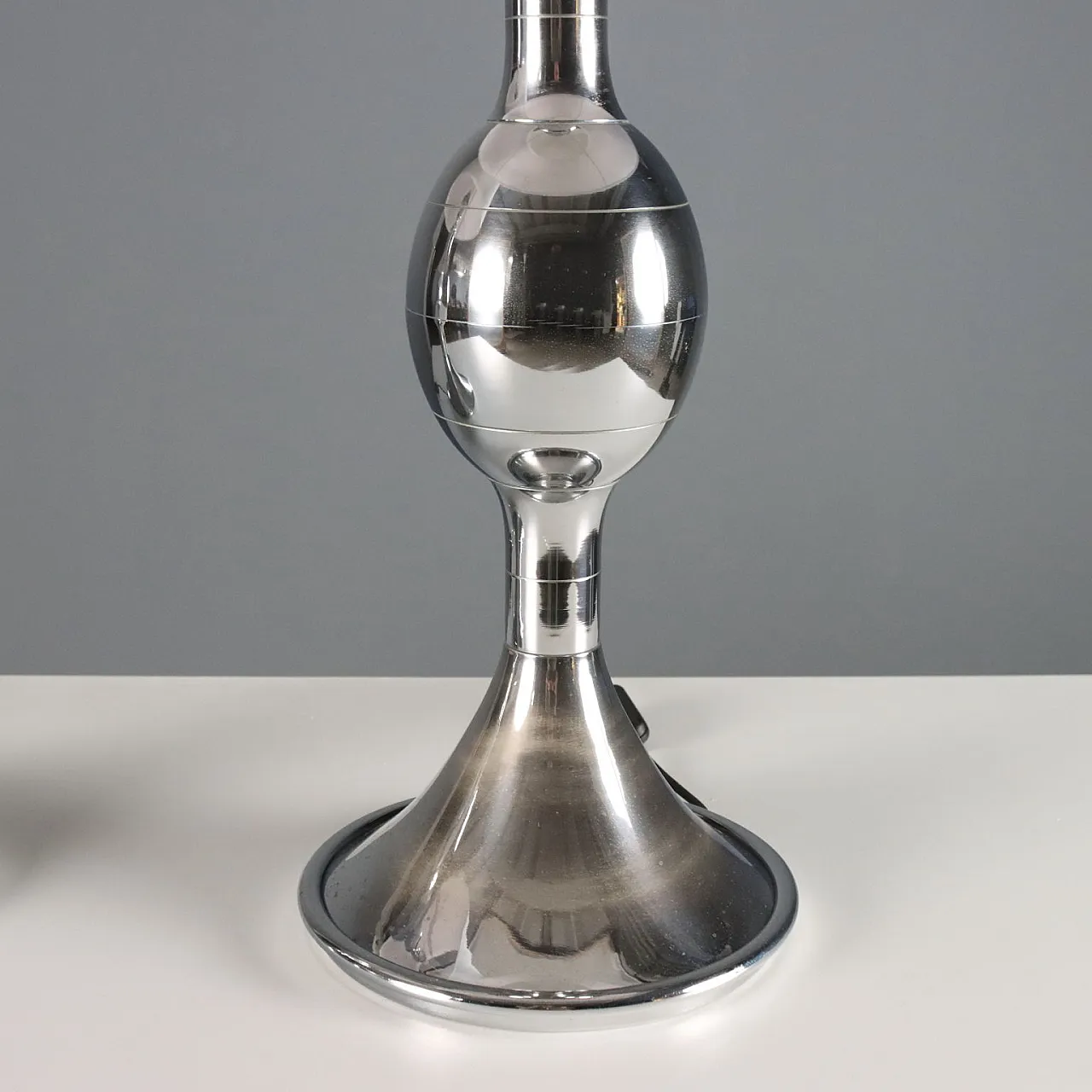 Chrome metal table lamps, late 20th century 6