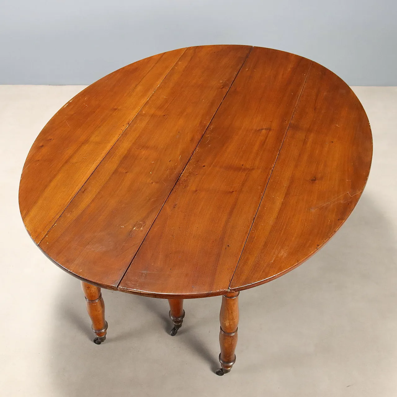 Extendable table with walnut slats, 19th century 9