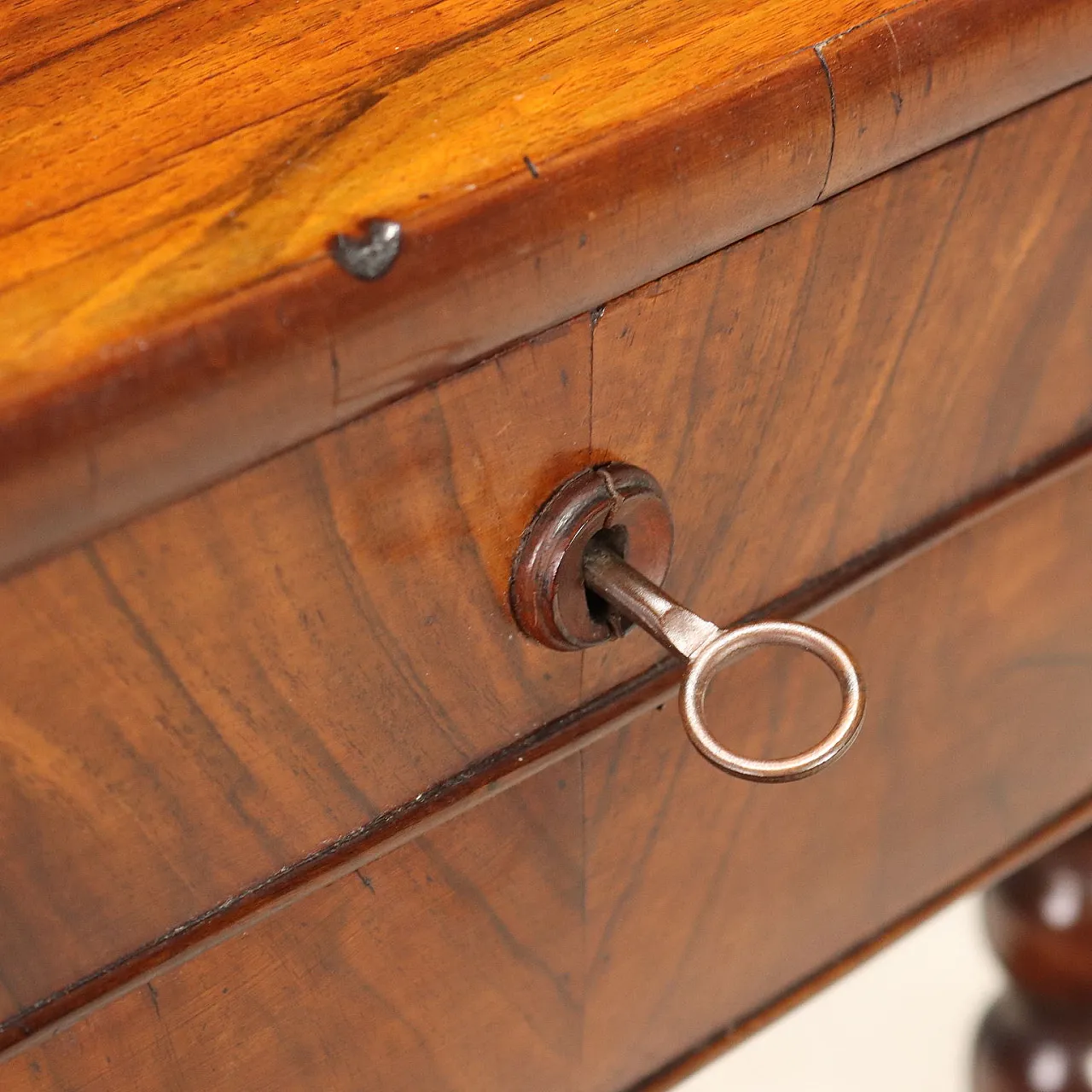 Louis Philippe walnut work table, 19th century 7