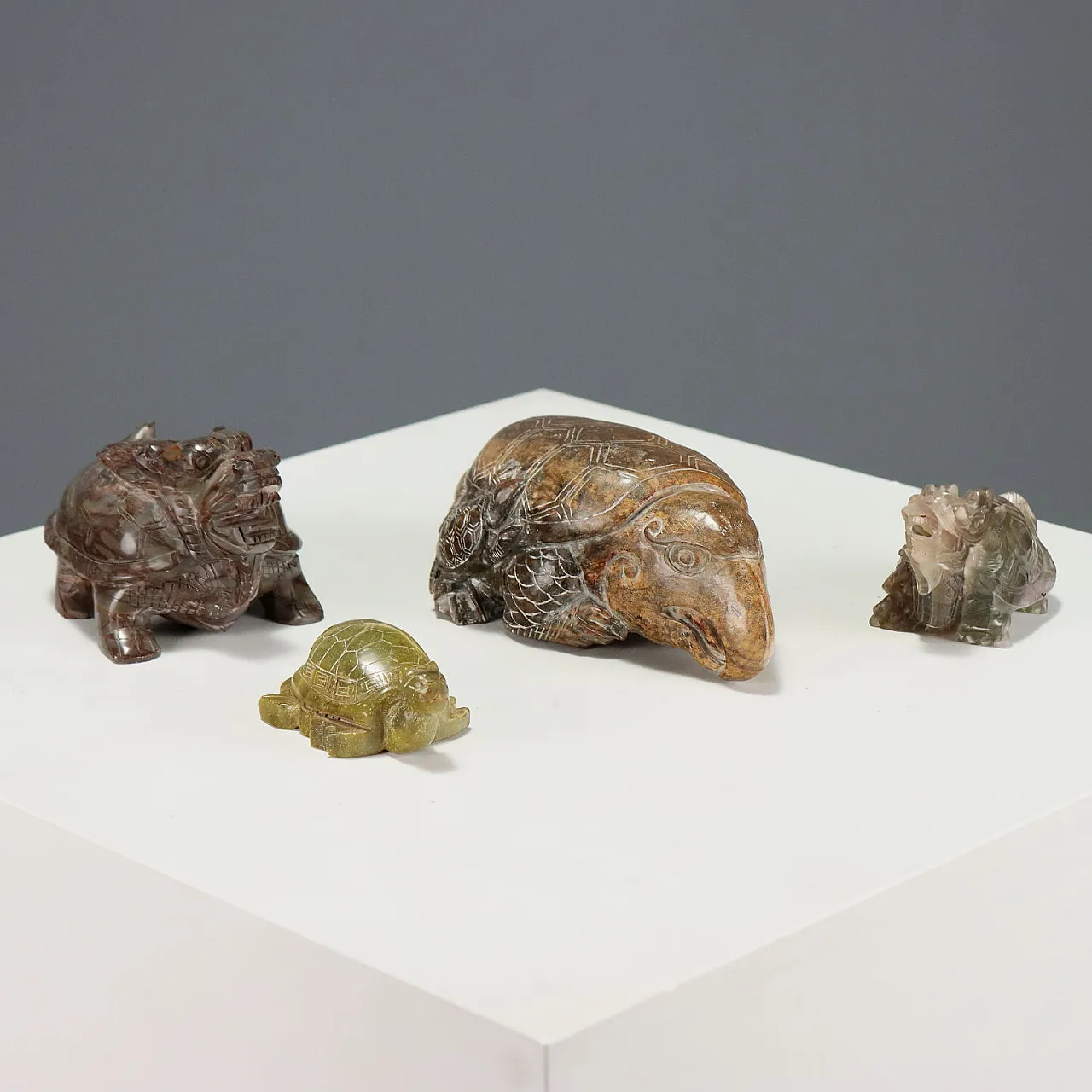 4 Dragon turtles, 20th century 1