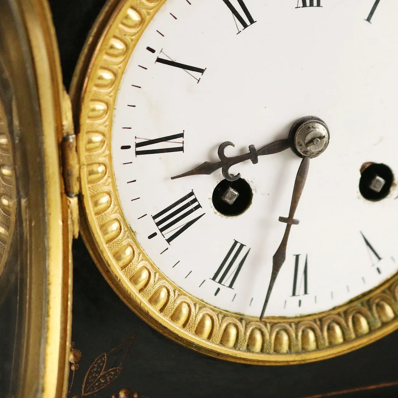 Black marble table clock, 20th century 5