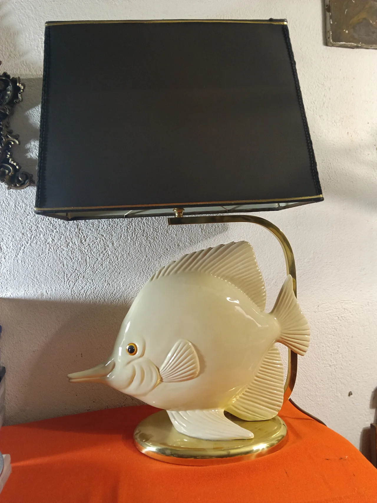 Fish-shaped lamp attributed to Giulia Mangano, 80s 4