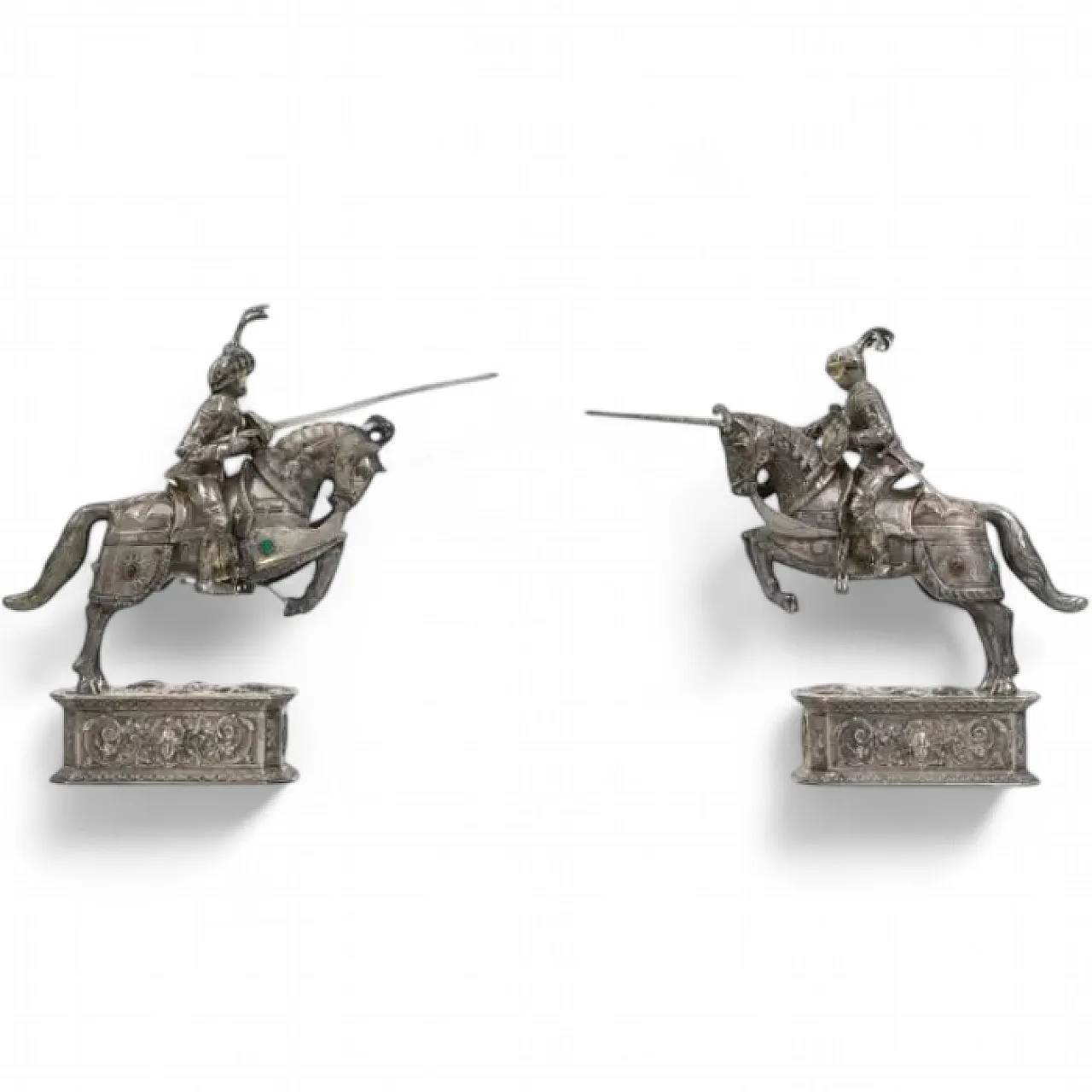 Coppia di sculture in argento, fine '800 5