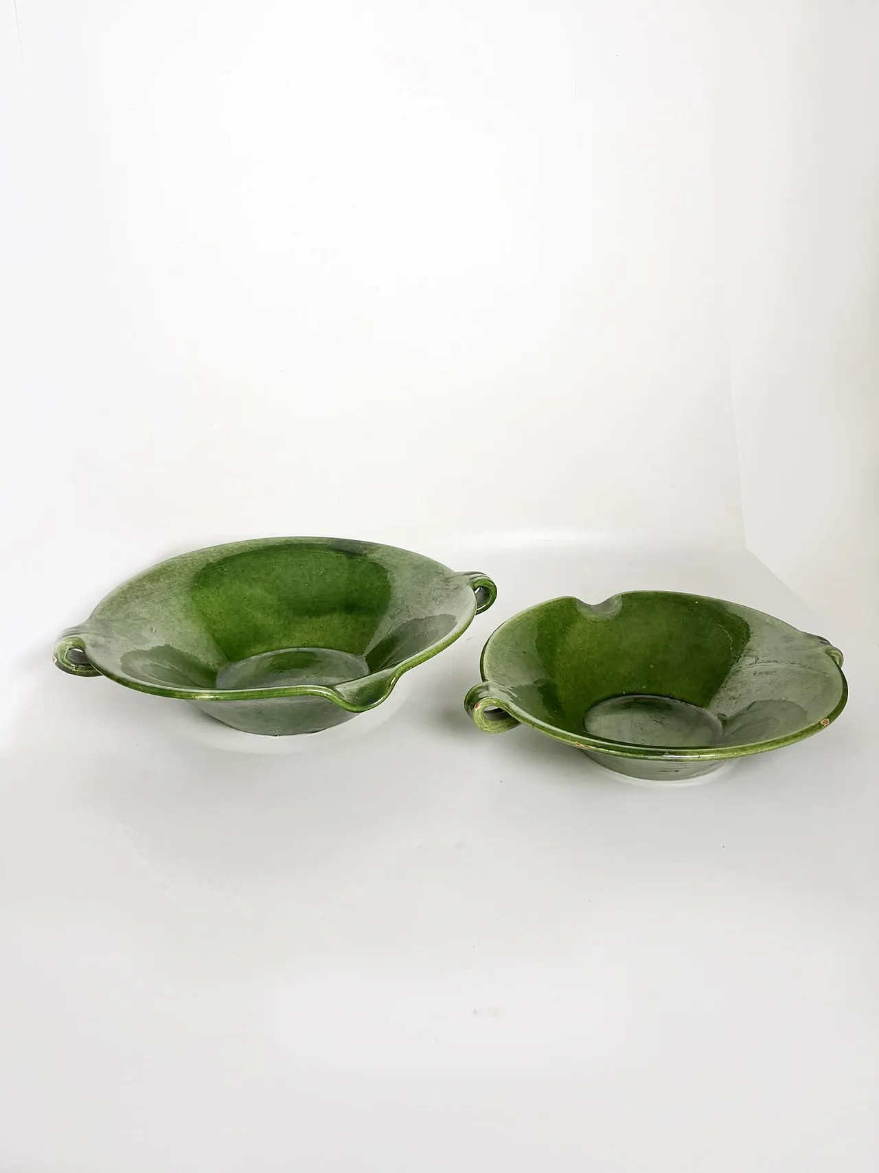 Coppia di ciotole in ceramica smaltata, anni ’60 2