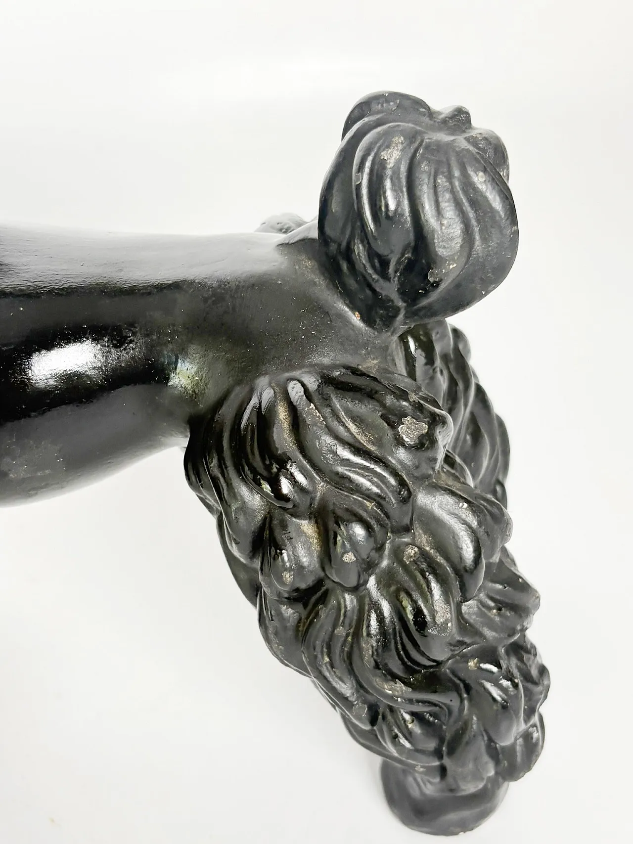 Scultura di barboncino in gesso patinato, anni '70 7