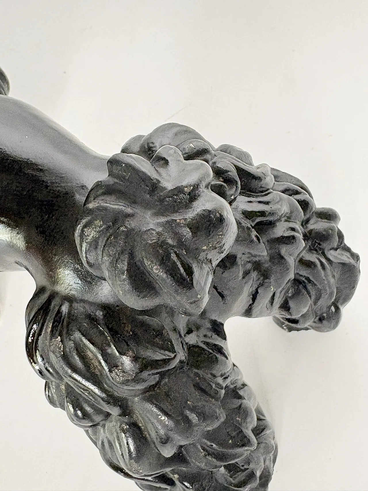 Scultura di barboncino in gesso patinato, anni '70 8