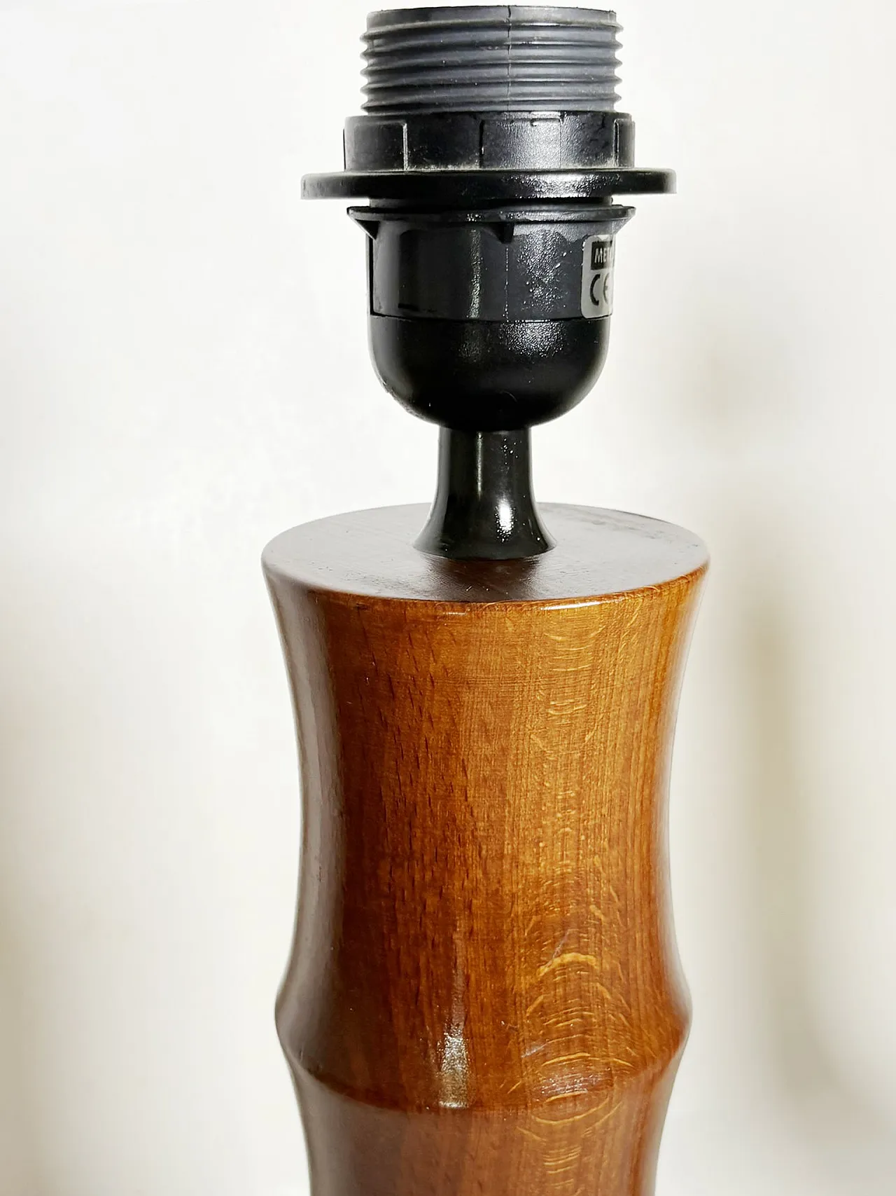 Coppia di lampade da tavolo cilindriche in legno, anni '90 6