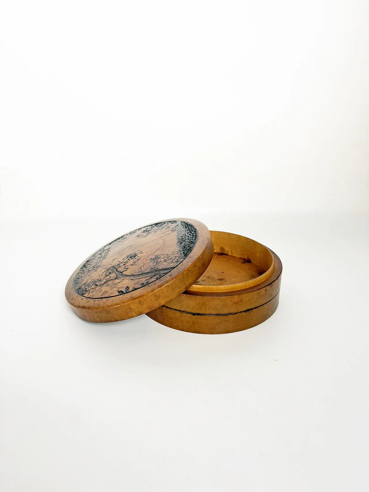 Scatola rotonda in legno, anni ’50 3