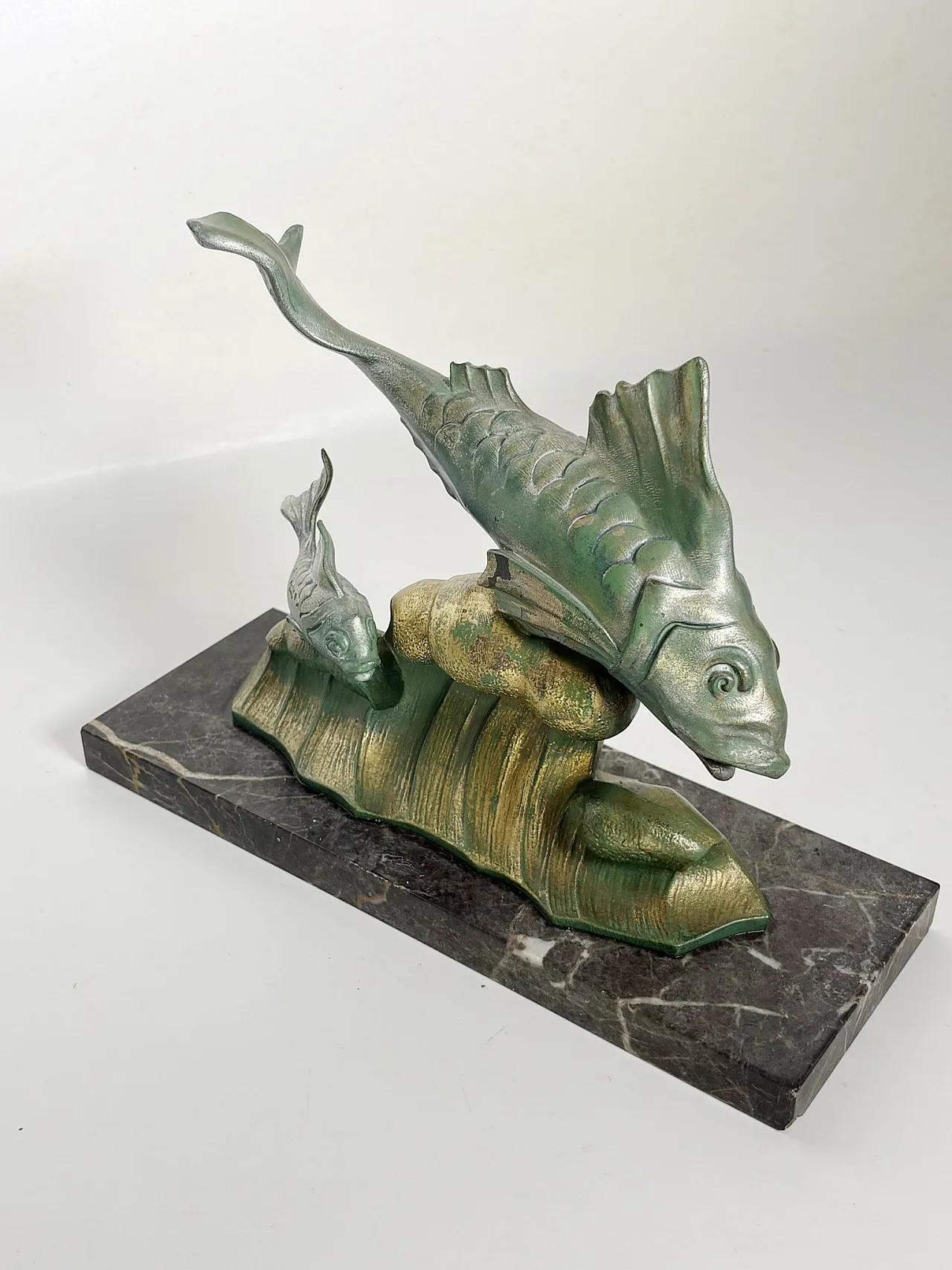Bronze and marble sculpture depicting a fish, 1950s 8