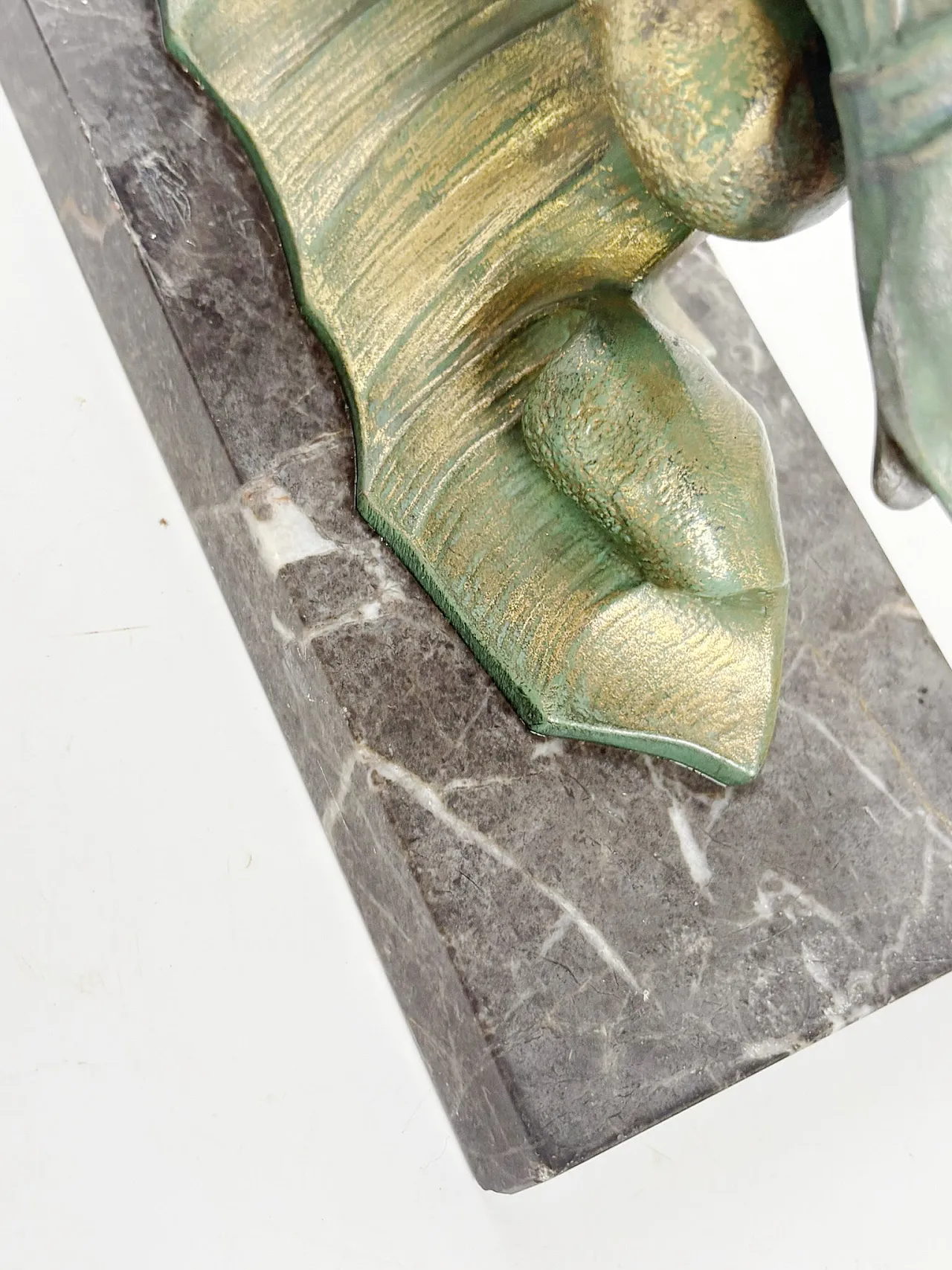 Bronze and marble sculpture depicting a fish, 1950s 10