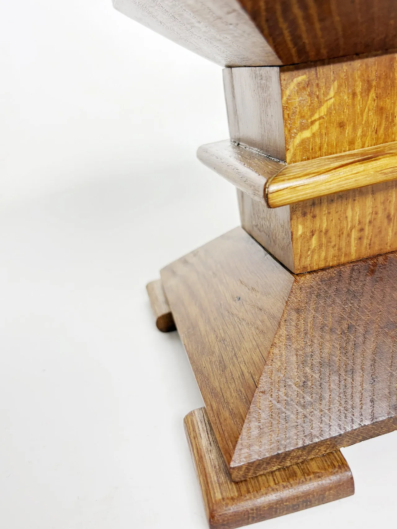 Oak candle holder, 1940s 9