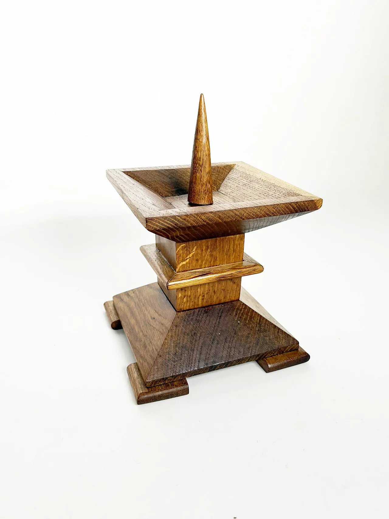Oak candle holder, 1940s 10