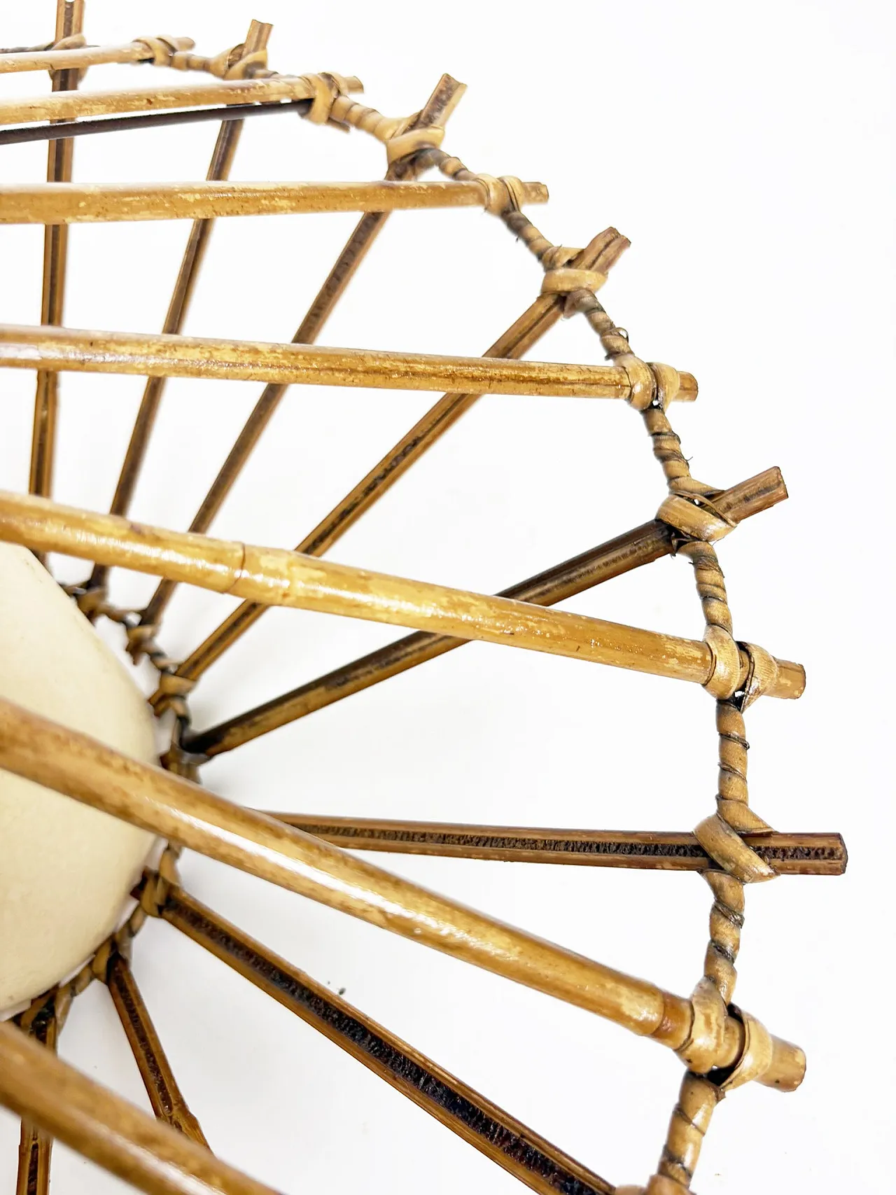 Lampadario in rattan, anni '60 4