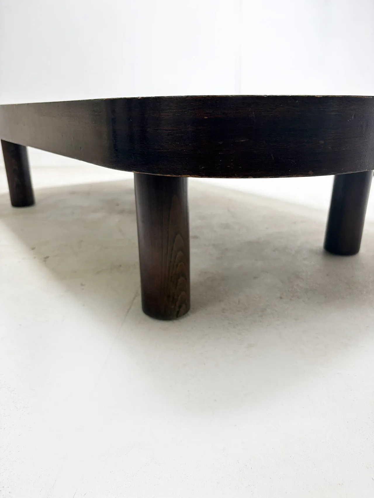 Tavolino Shogun di Roger Capron, ceramica e legno, anni ’60 6