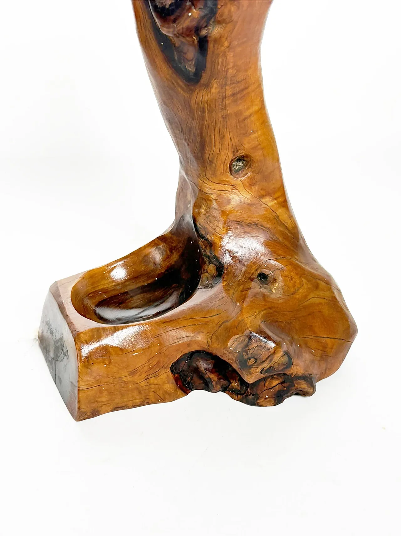 Brutalist-style olive wood table lamp, 1960s 11