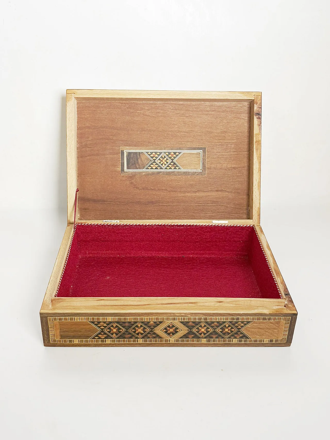 Scatola con intarsio in legno, anni ’70 8