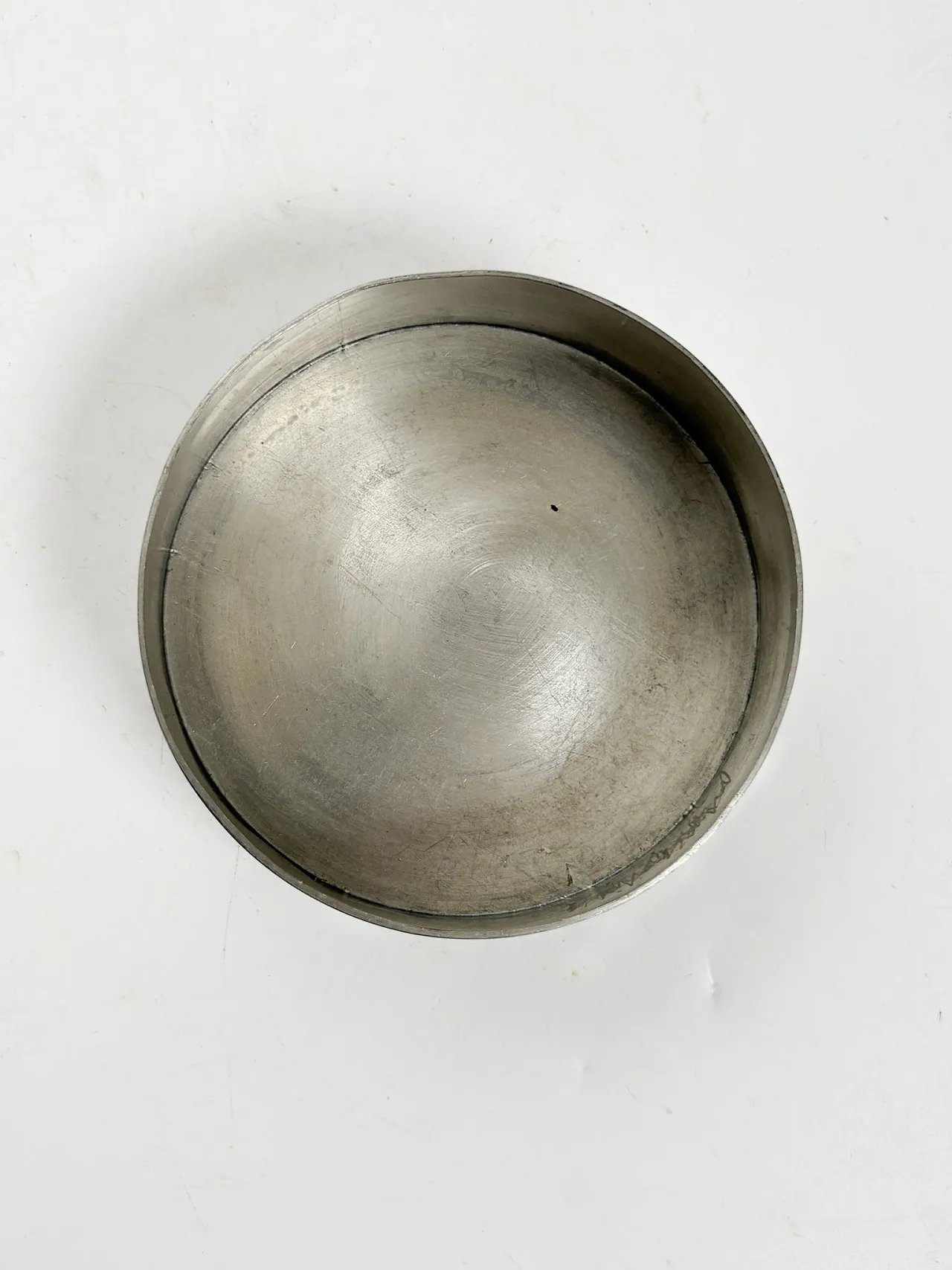 Scatola decorativa in alluminio, anni ’70 7