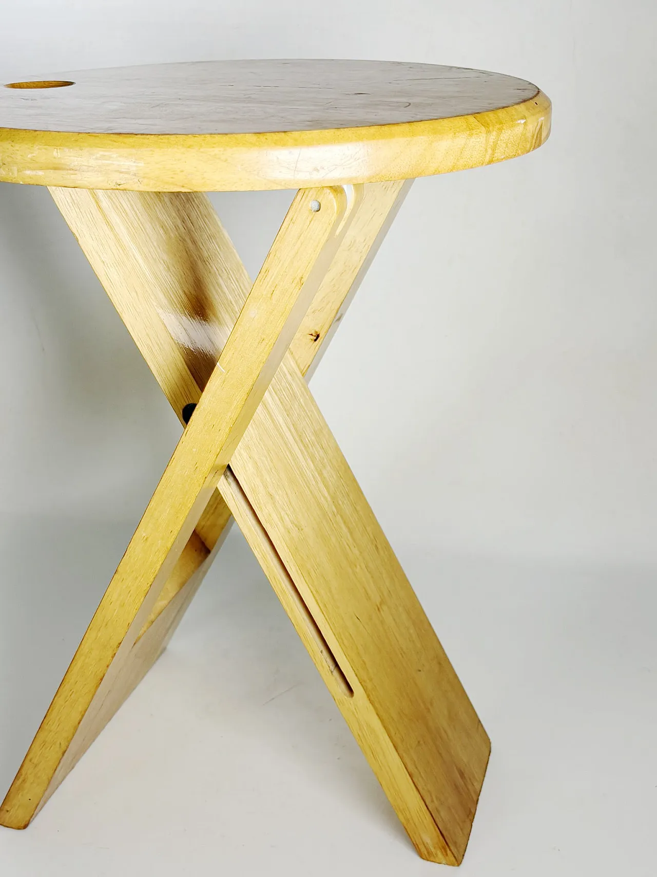 Sgabello in legno di Roger Tallon, anni '70 7