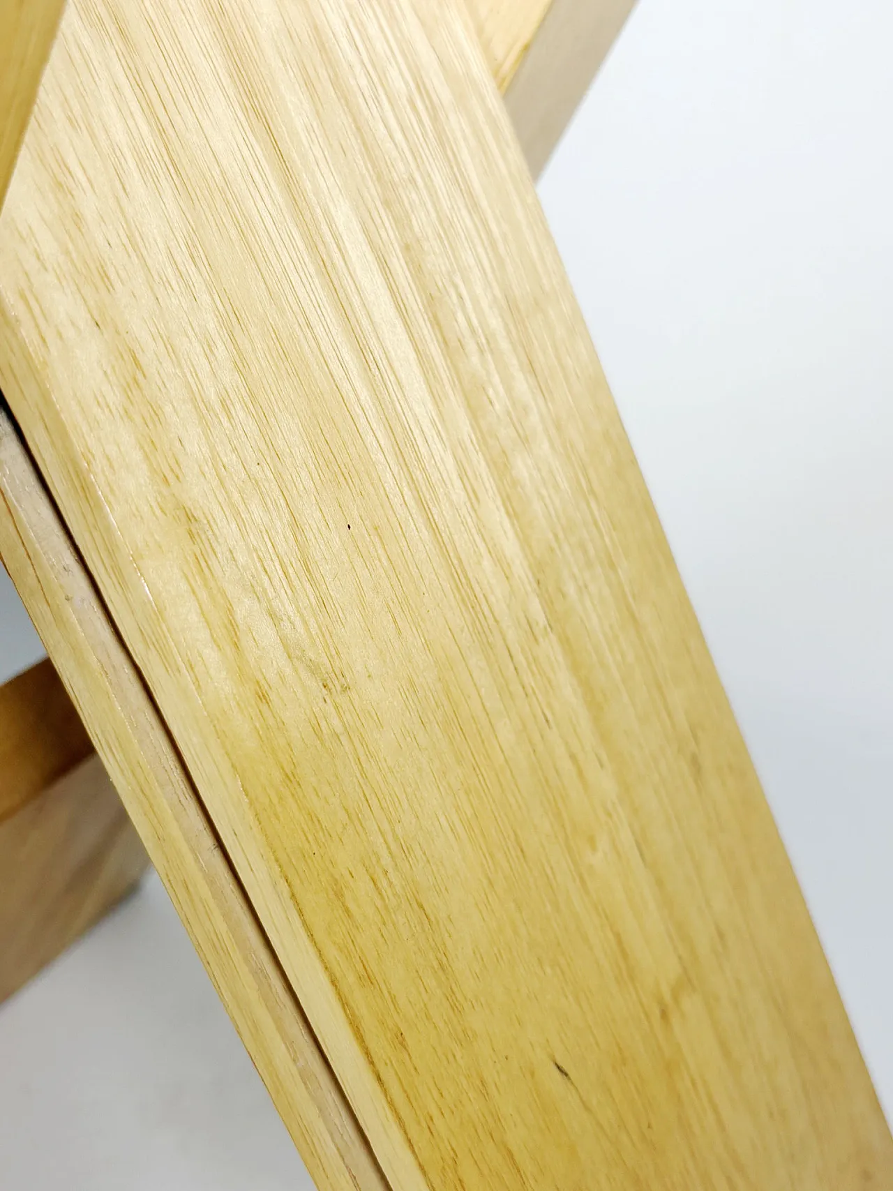 Sgabello in legno di Roger Tallon, anni '70 8