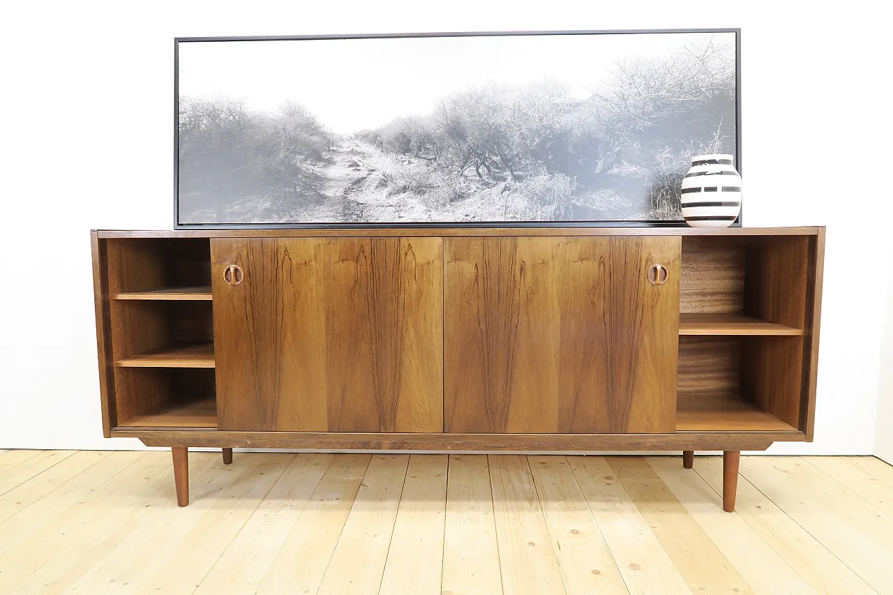 Teak sideboard with central drawers, 1960s 5
