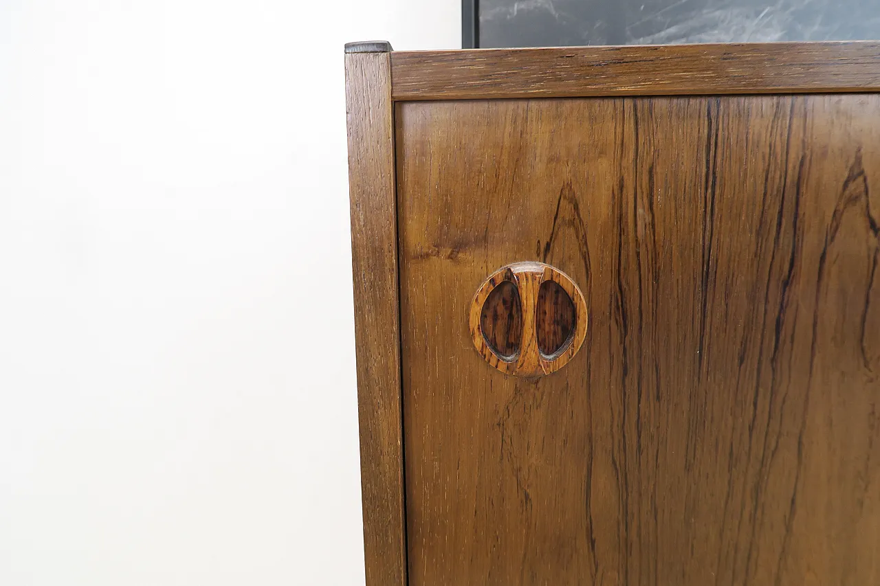 Teak sideboard with central drawers, 1960s 8