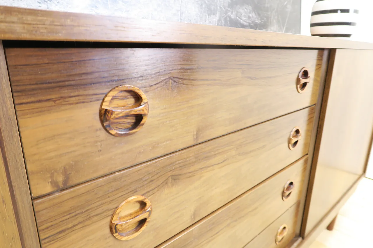 Teak sideboard with central drawers, 1960s 9