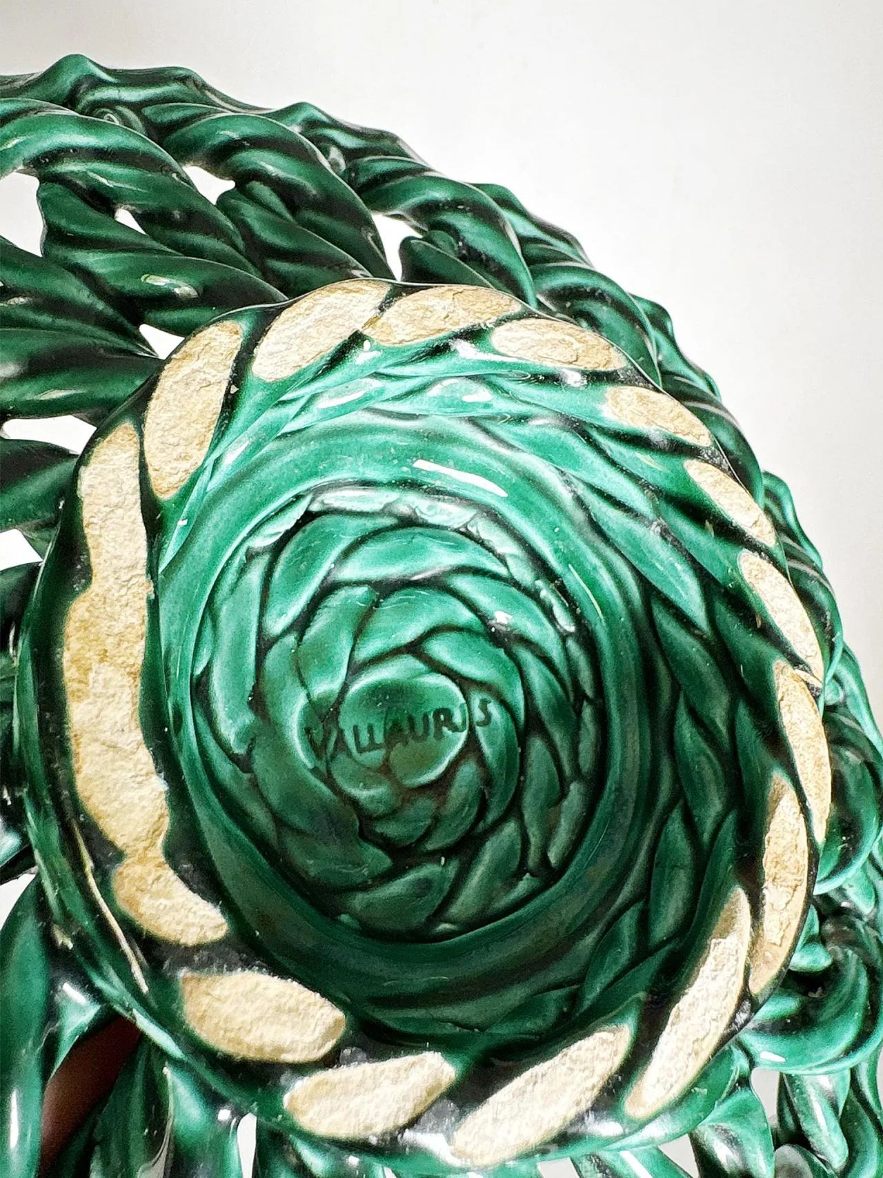 Cesto di frutta in ceramica verde, anni '60 9
