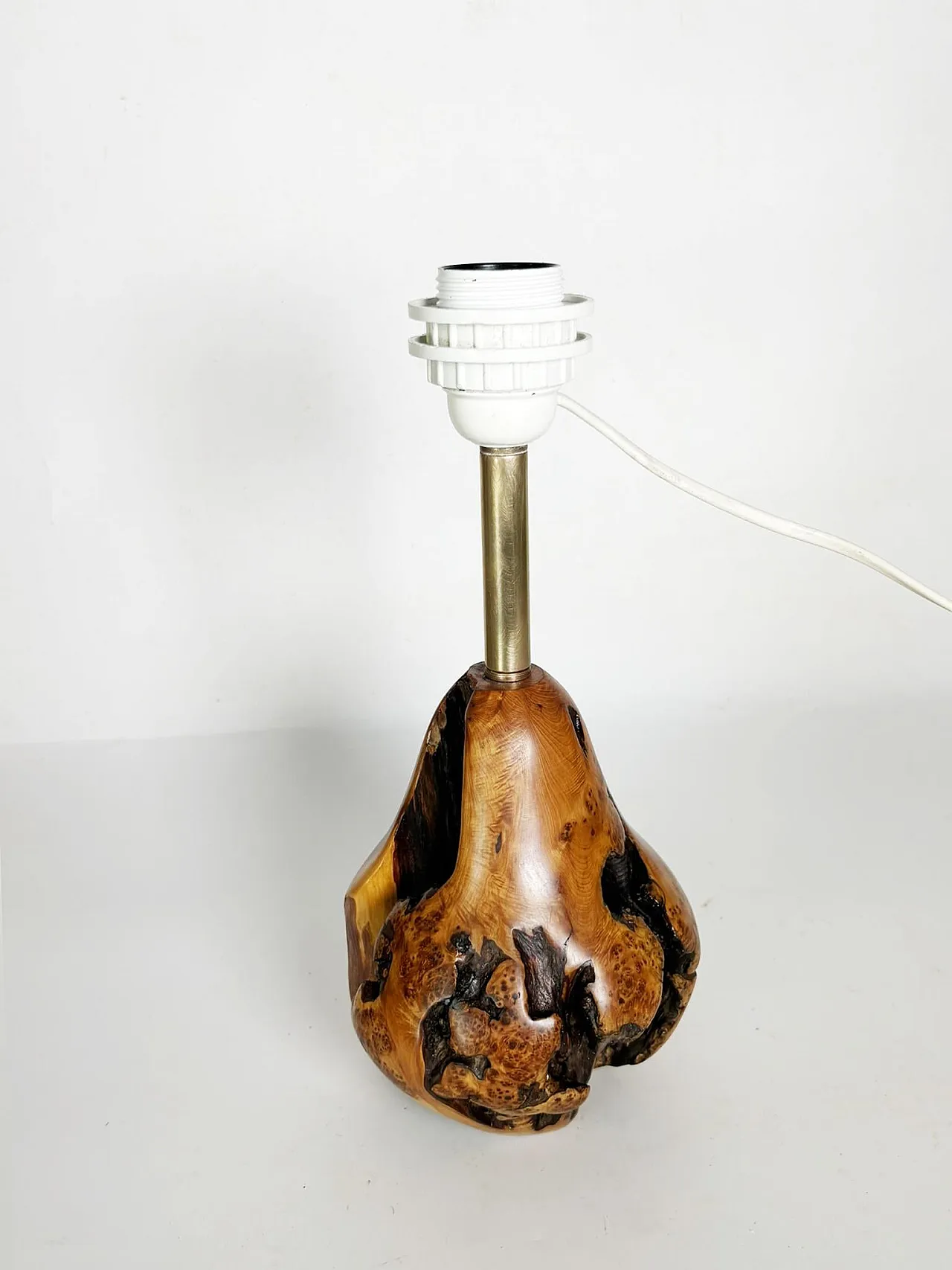 Lampada da tavolo in legno d'ulivo, anni '60 2