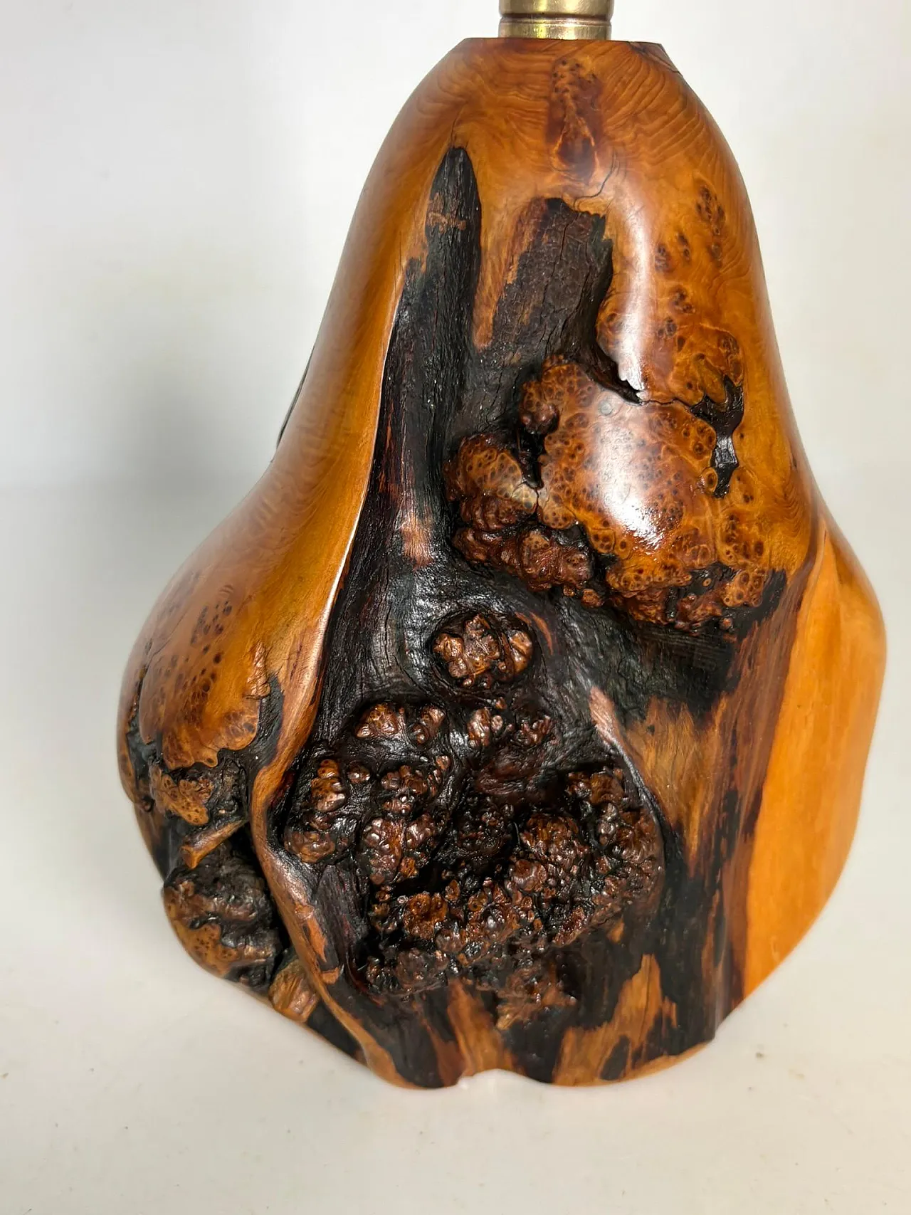 Lampada da tavolo in legno d'ulivo, anni '60 6