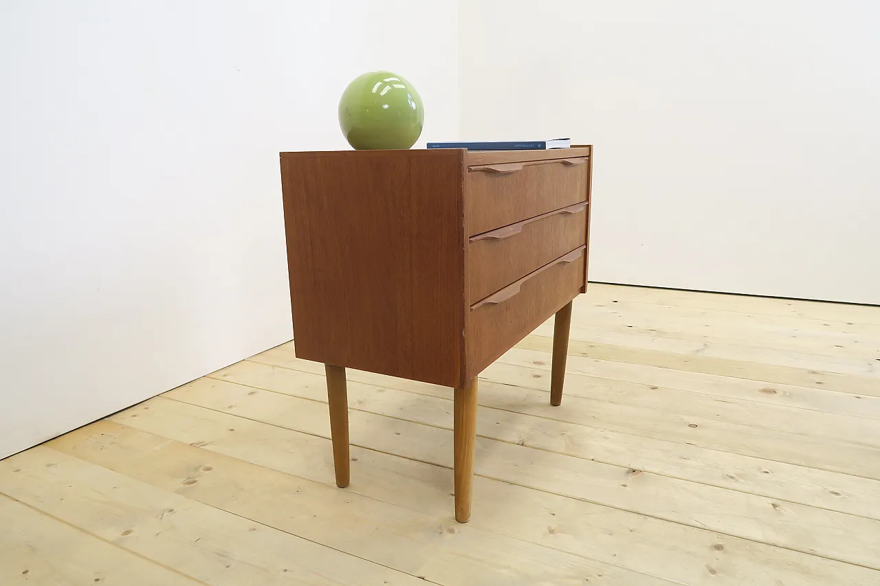 Teak nightstand with three drawers, 1960s 4