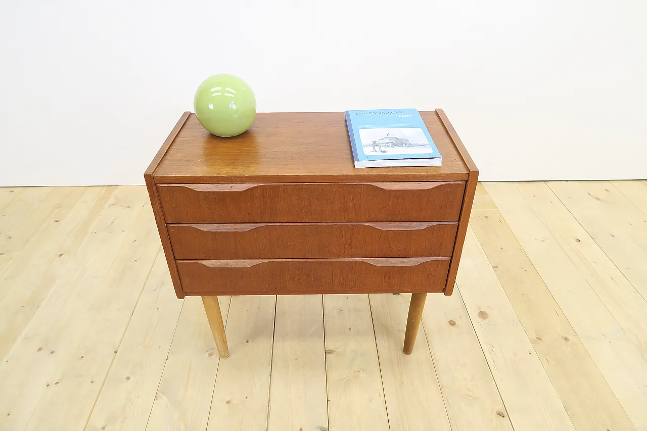 Teak nightstand with three drawers, 1960s 5