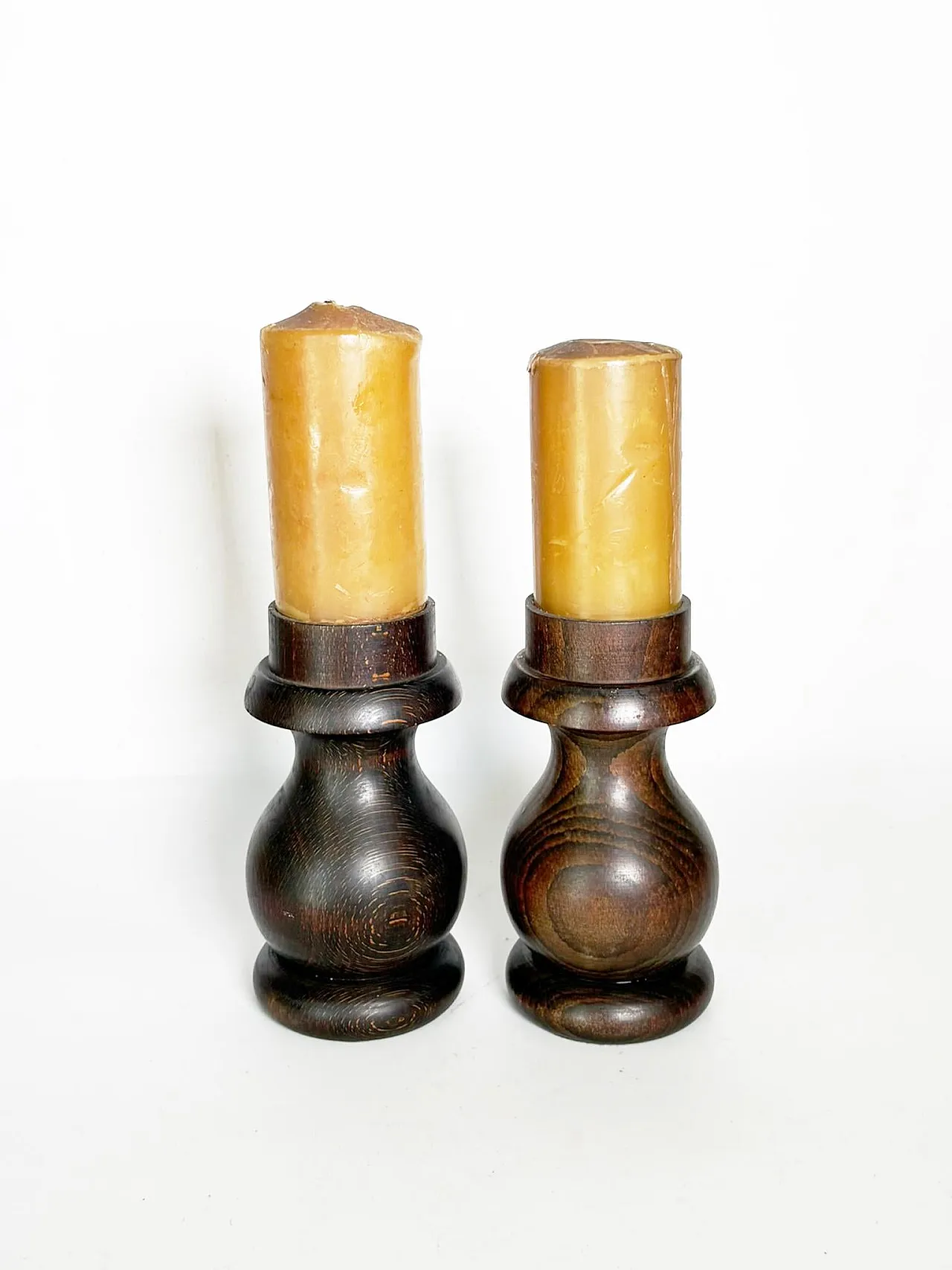 Coppia di candelieri in legno marrone, '900 2