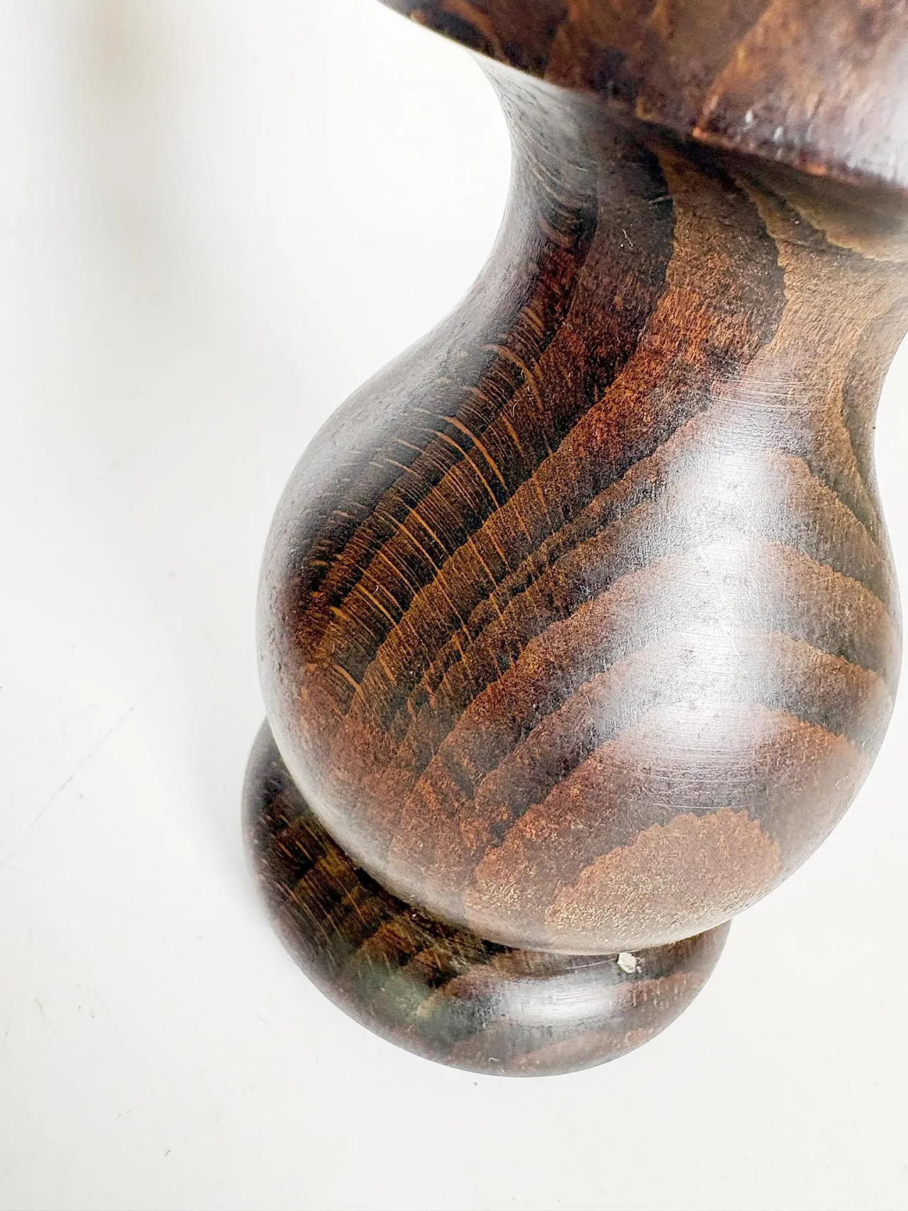 Coppia di candelieri in legno marrone, '900 8