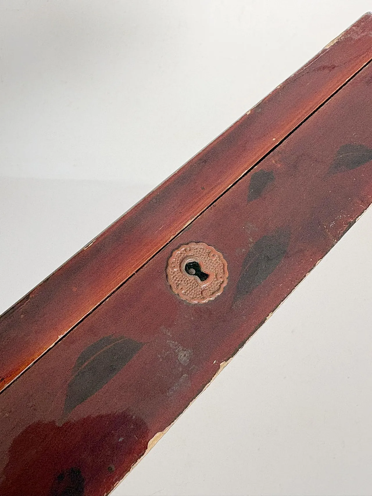 Scatola laccata con decorazione raffigurante un uccello, '800 10