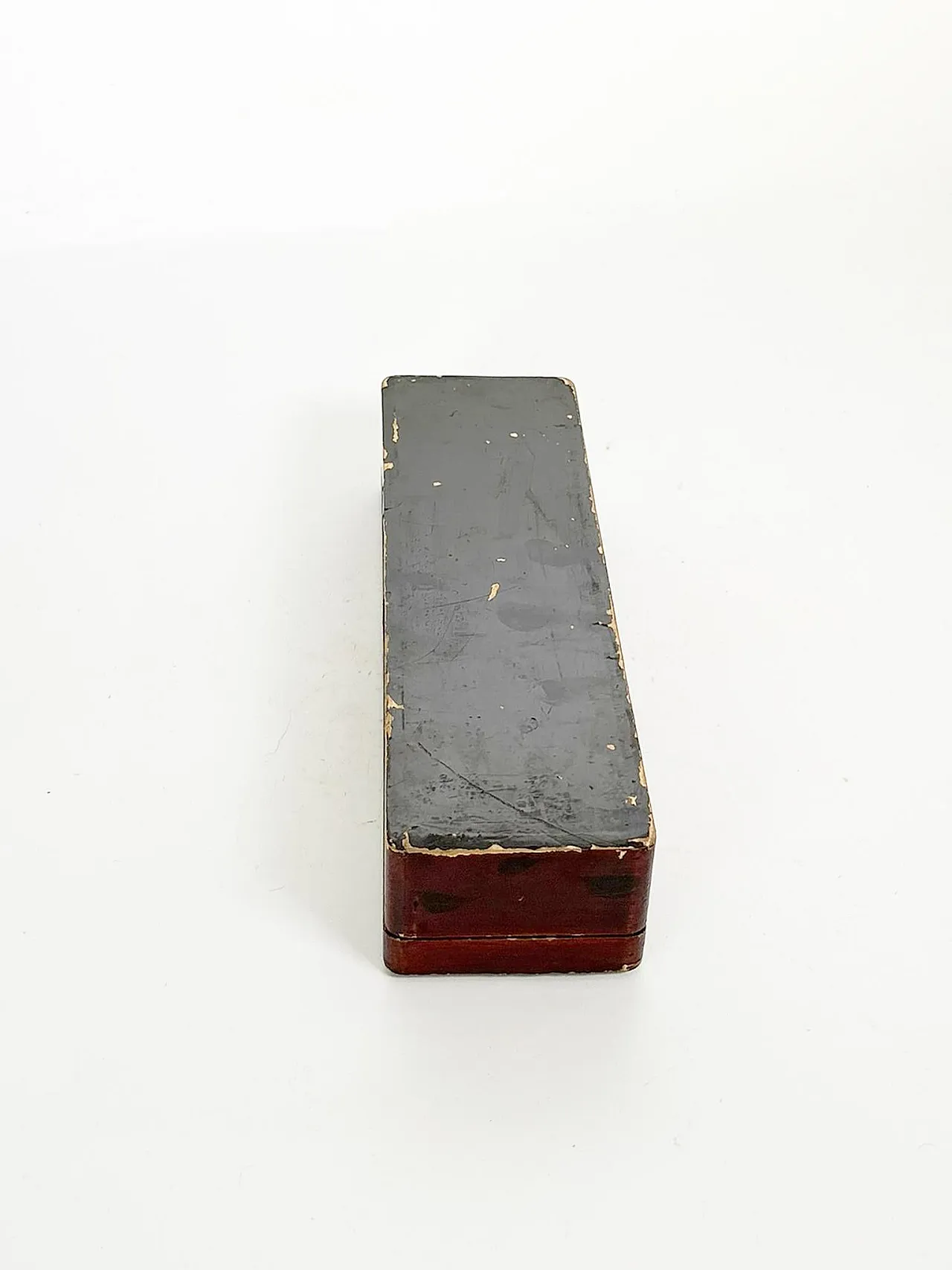 Scatola laccata con decorazione raffigurante un uccello, '800 18