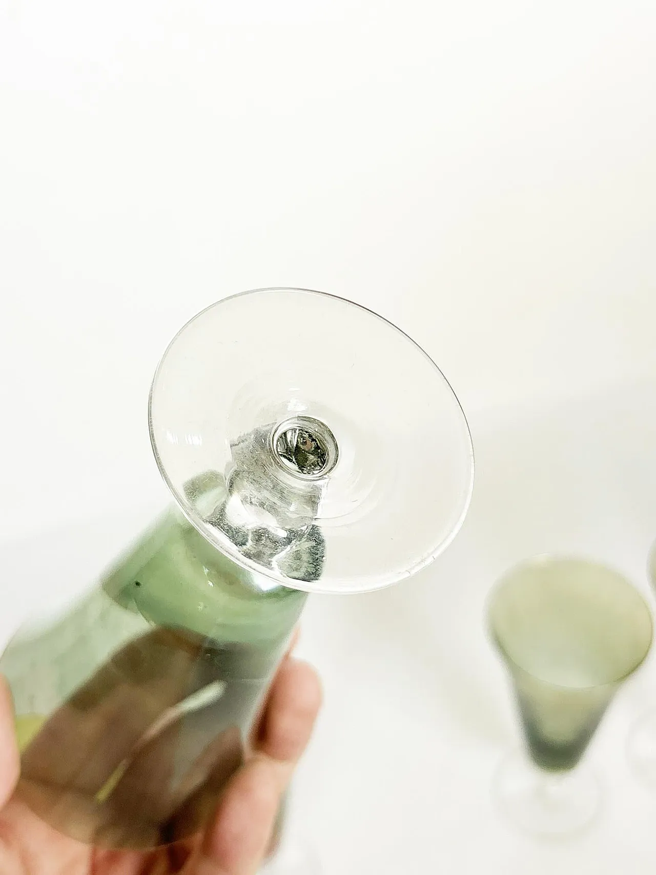 6 Fine colored glass champagne flutes, 1960s 8